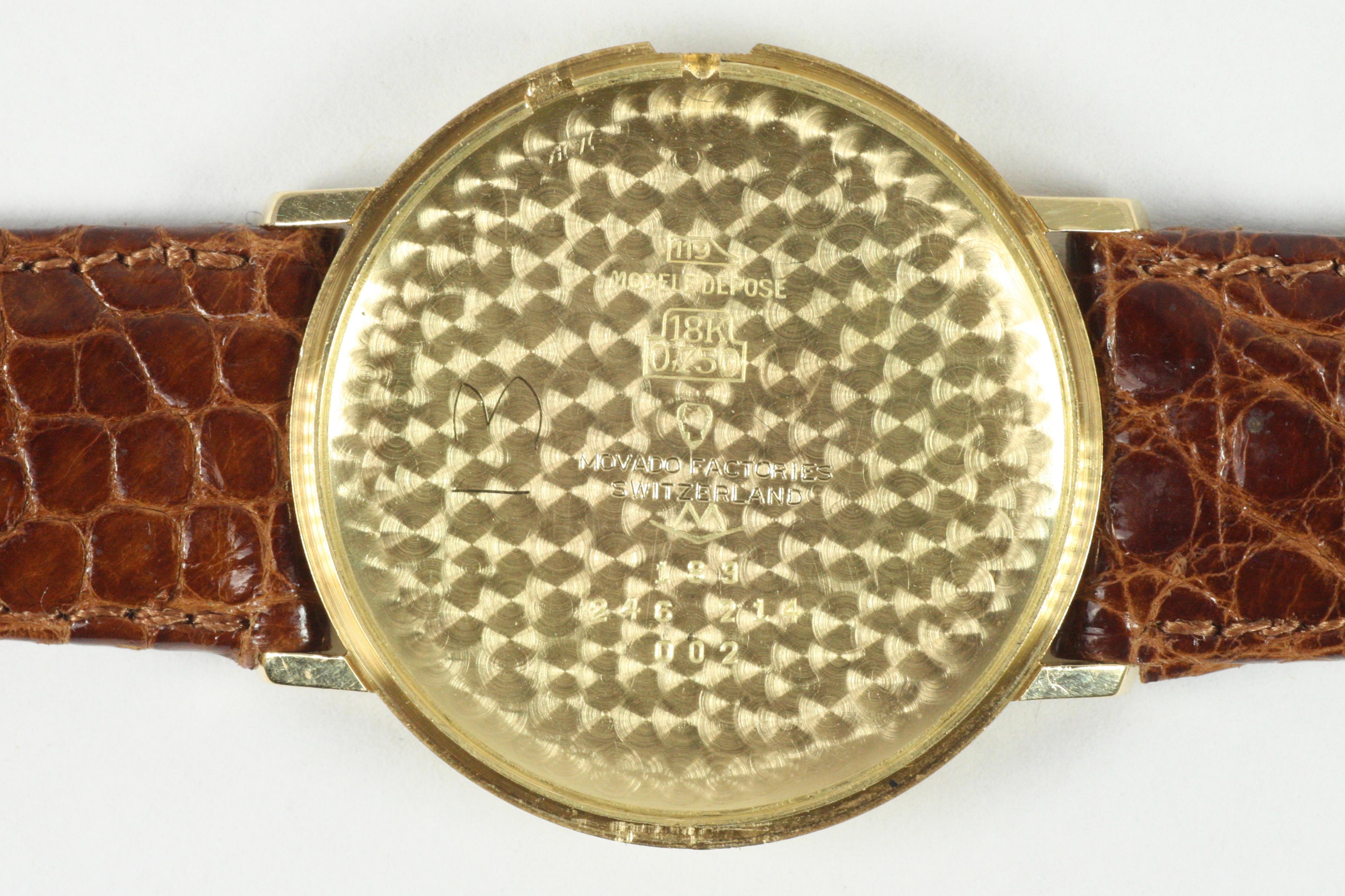 Movado 18K Fine Gold Herrenarmbanduhr, dünne 17J Kleiduhr mit Handaufzug, Handaufzug im Angebot 4