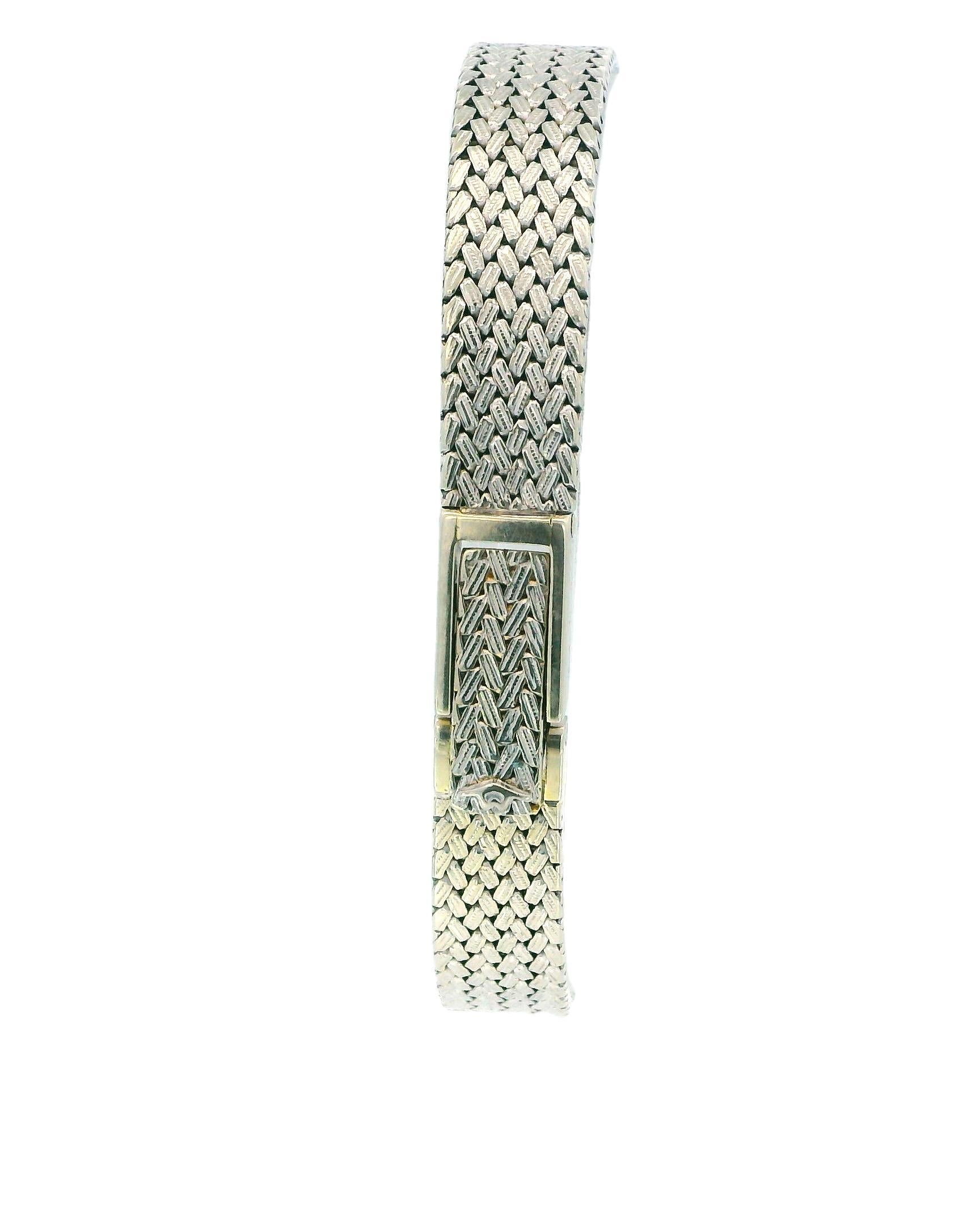 Movado 18K White Gold & Diamond Bezel Mesh Bracelet Ladies Watch For Sale 3