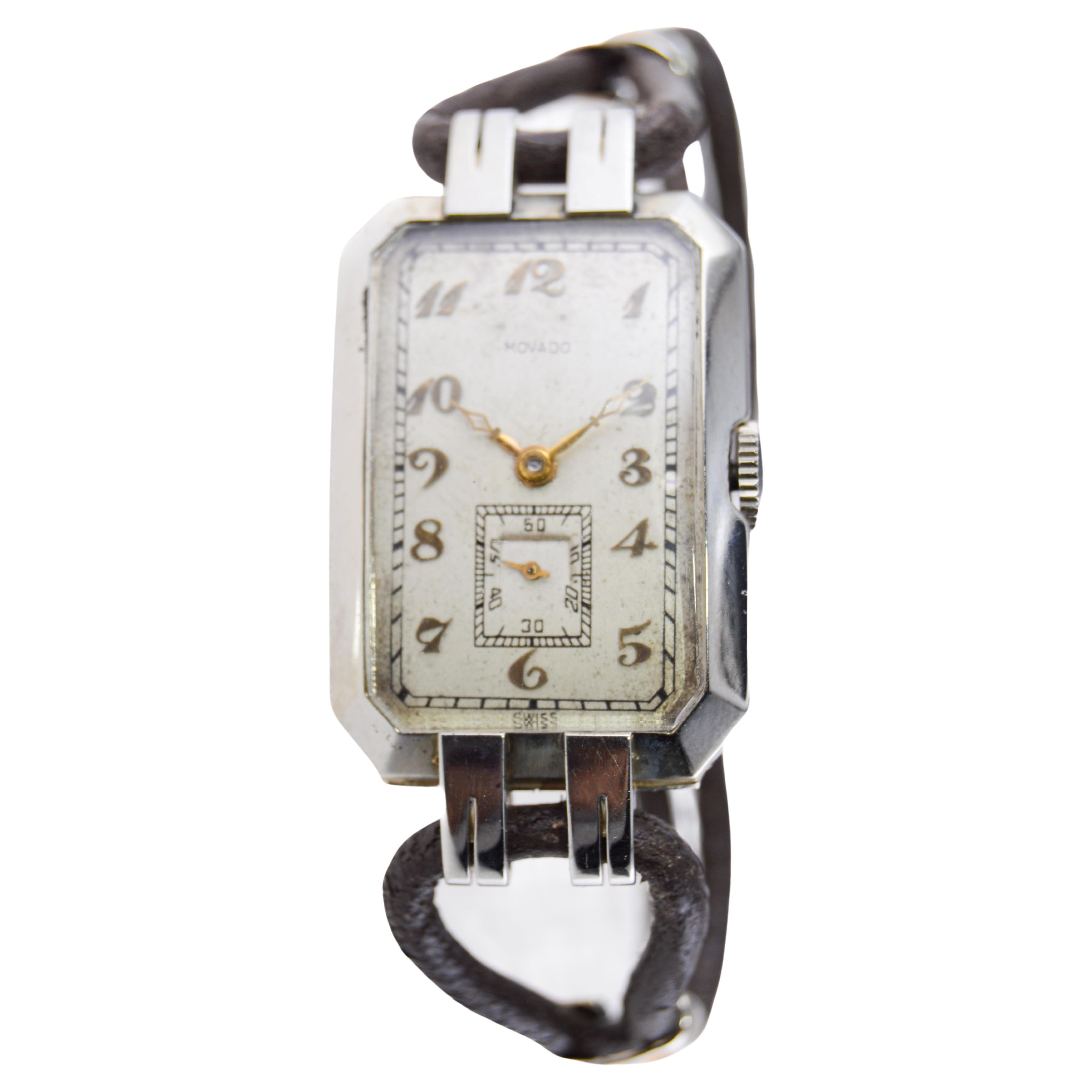 Movado 18Kt. Or blanc  Montre Art Déco avec bracelet en cuir Corde circa 1930 Unisexe en vente