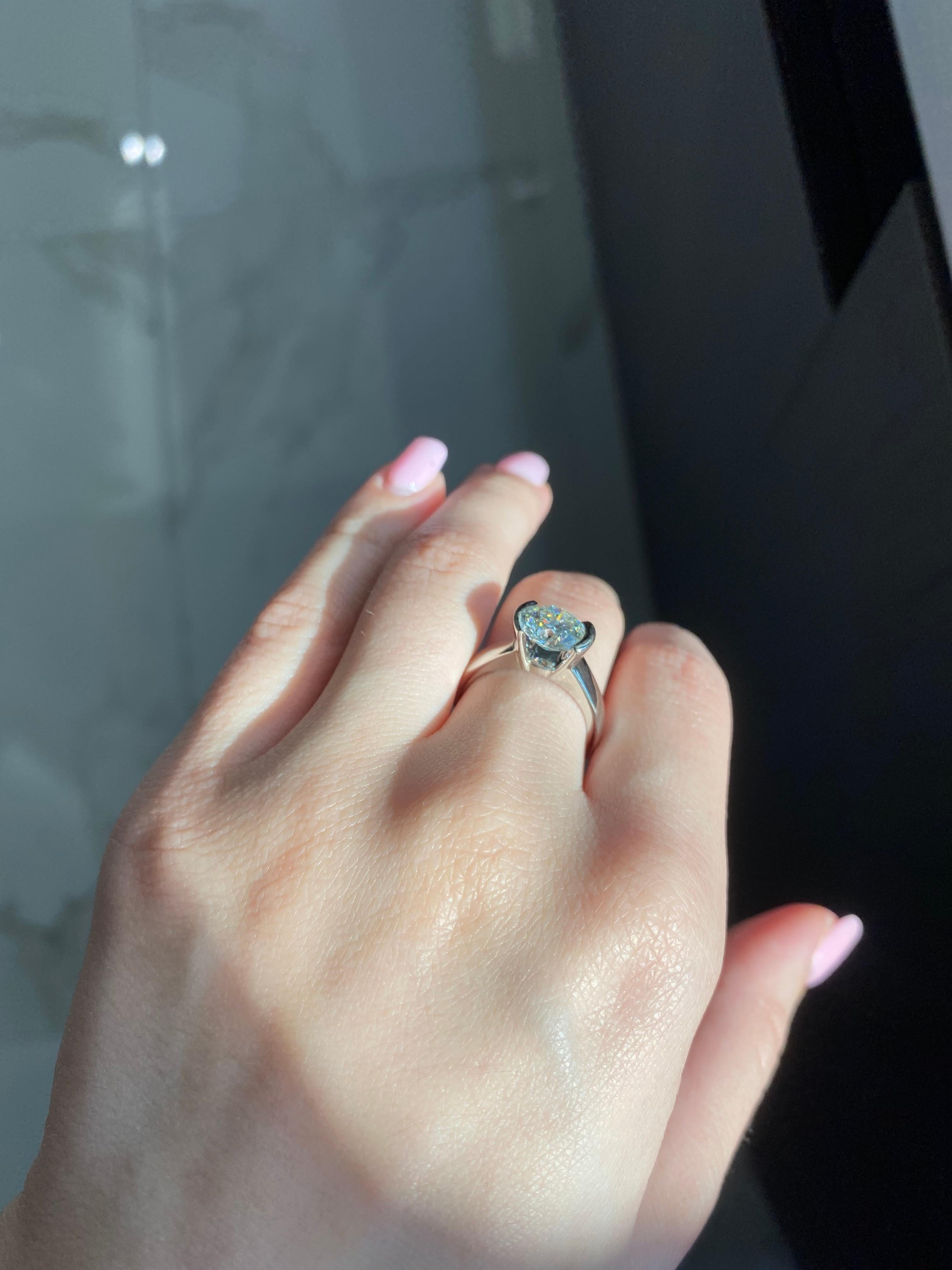 Movado 2.08 Carat Round Brilliant Diamond Ring, GIA Certified, Platinum 1