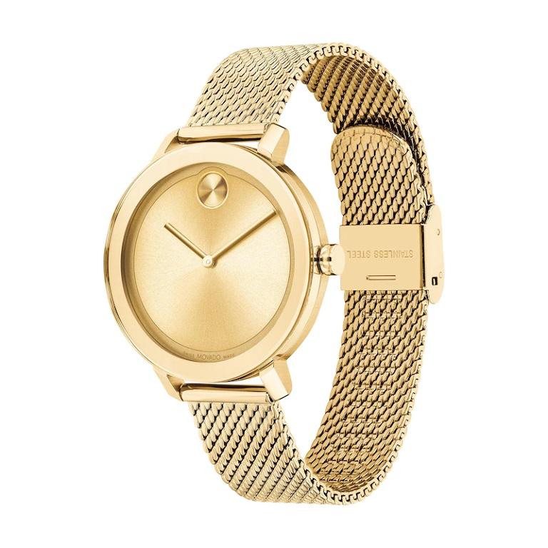 Movado Bold 34mm Gold Dial Stainless Steel Ladies Watch 3600814

Casually elegant, this Movado BOLD women's watch features pale yellow gold-toned styling from the flat 34mm dial to the ion-plated stainless steel case and mesh-link bracelet. The