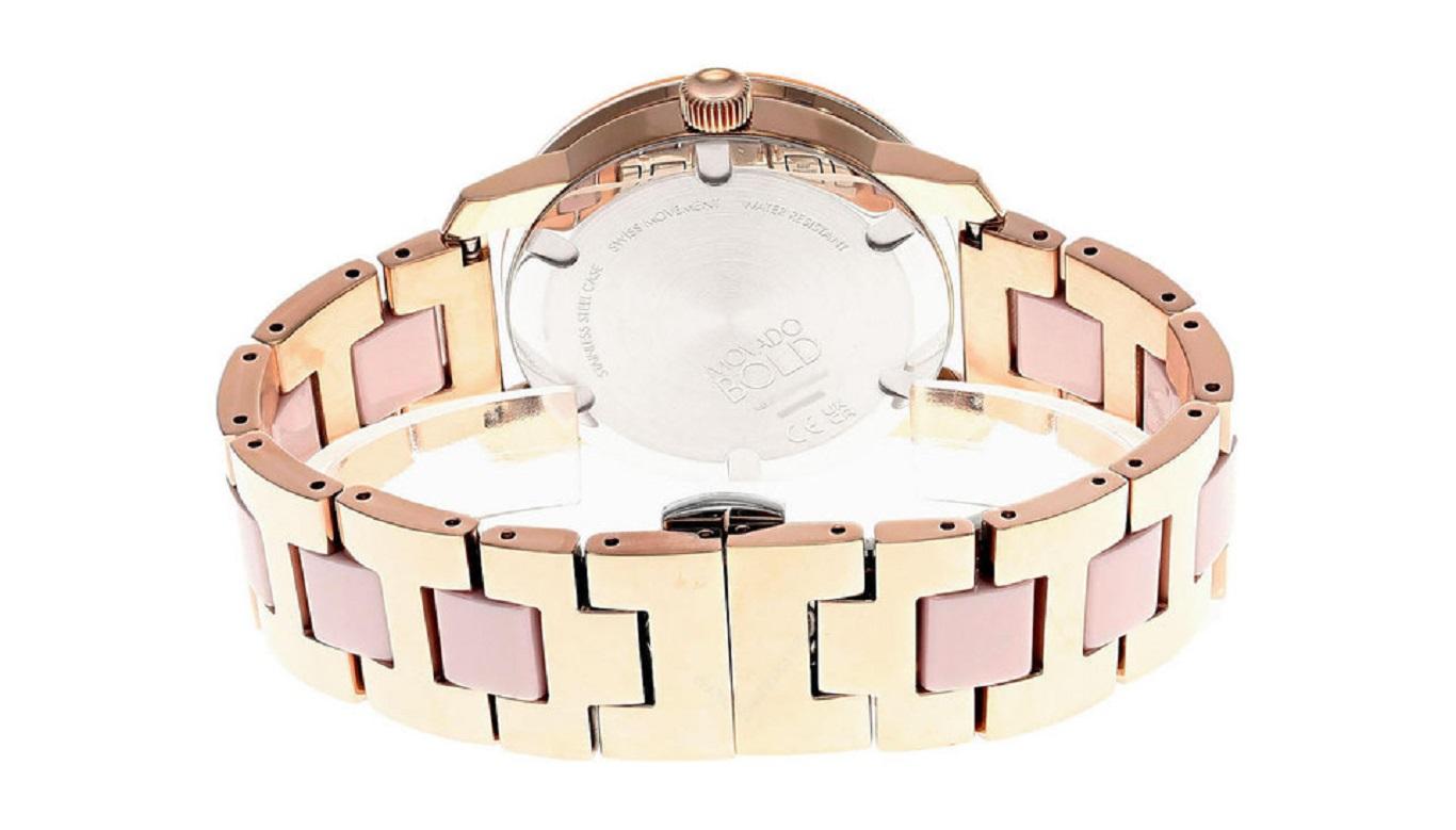 Movado Bold 36mm Rose Gold-tone Metallic Dial Ceramic Ladies Watch 3600639

Feast your eyes on the Movado Bold Ceramic Rose Gold-tone Metallic Dial Women’s Dress Watch, a luxurious timepiece with an aura of elegance that’s hard to match. Crafted