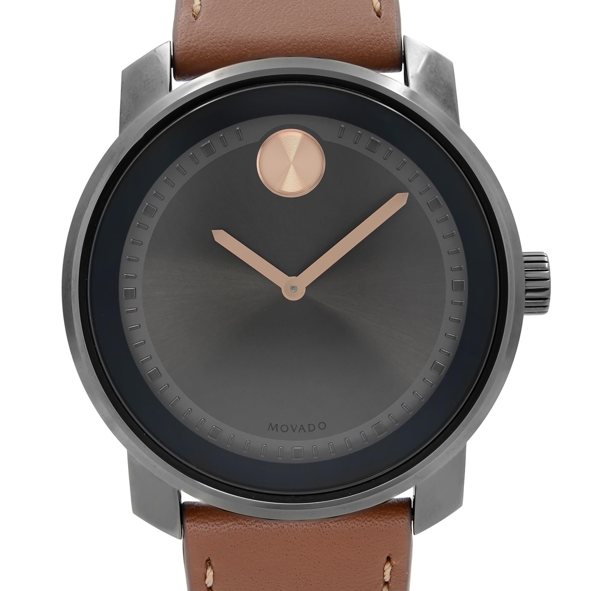 Anzeigemodell Movado Bold 42::5 mm Gunmetal Edelstahl Grau Zifferblatt Quarz Herrenuhr 3600378. Uhr hat kleinere Flecken auf dem Gehäuse und Unvollkommenheiten auf der Innenseite des Bandes aufgrund von Store Handling. Original-Box und Papiere sind