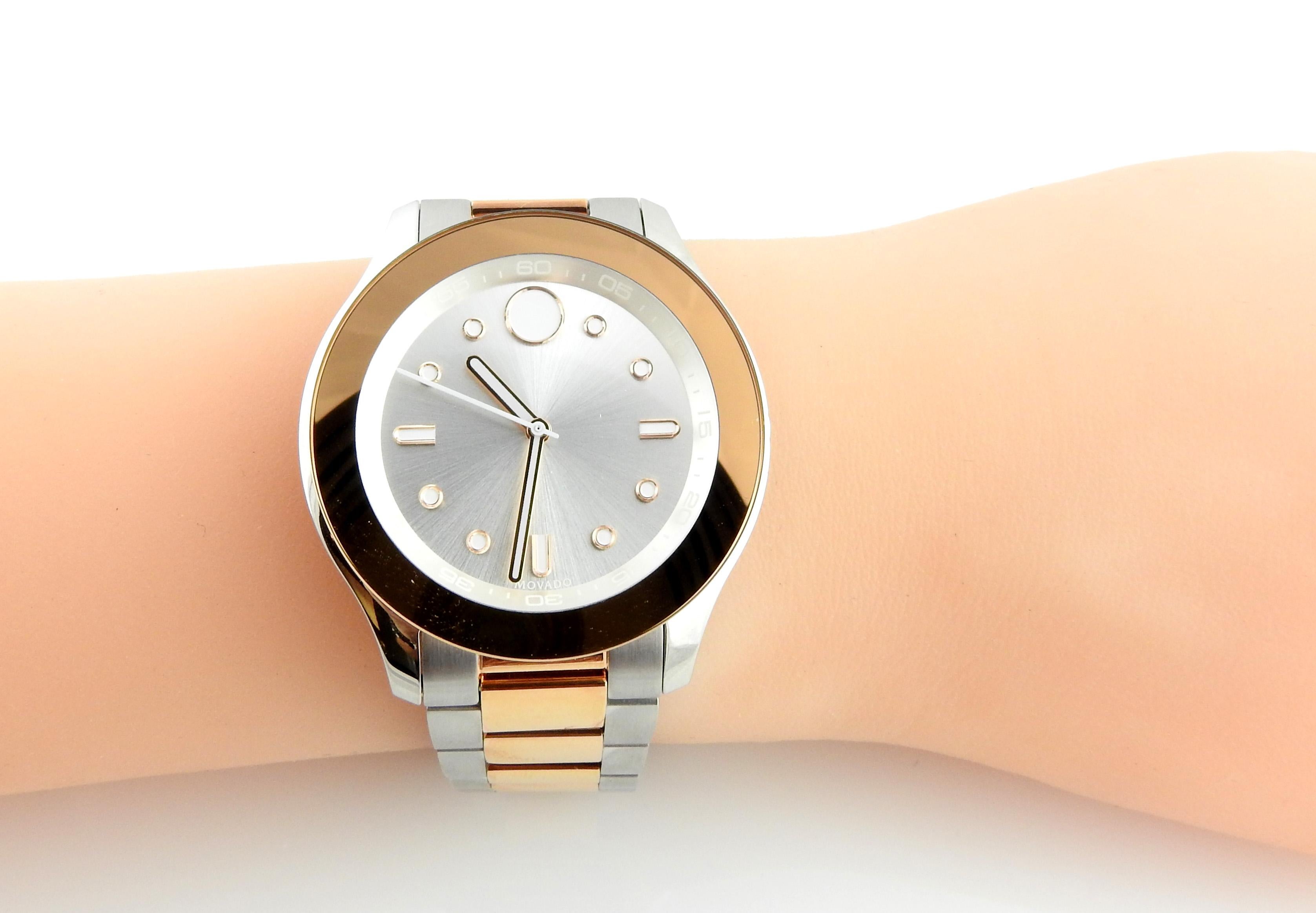Movado Bold Edelstahl zweifarbige Damenuhr in Rosen- und Silbertönen in Schachtel 6