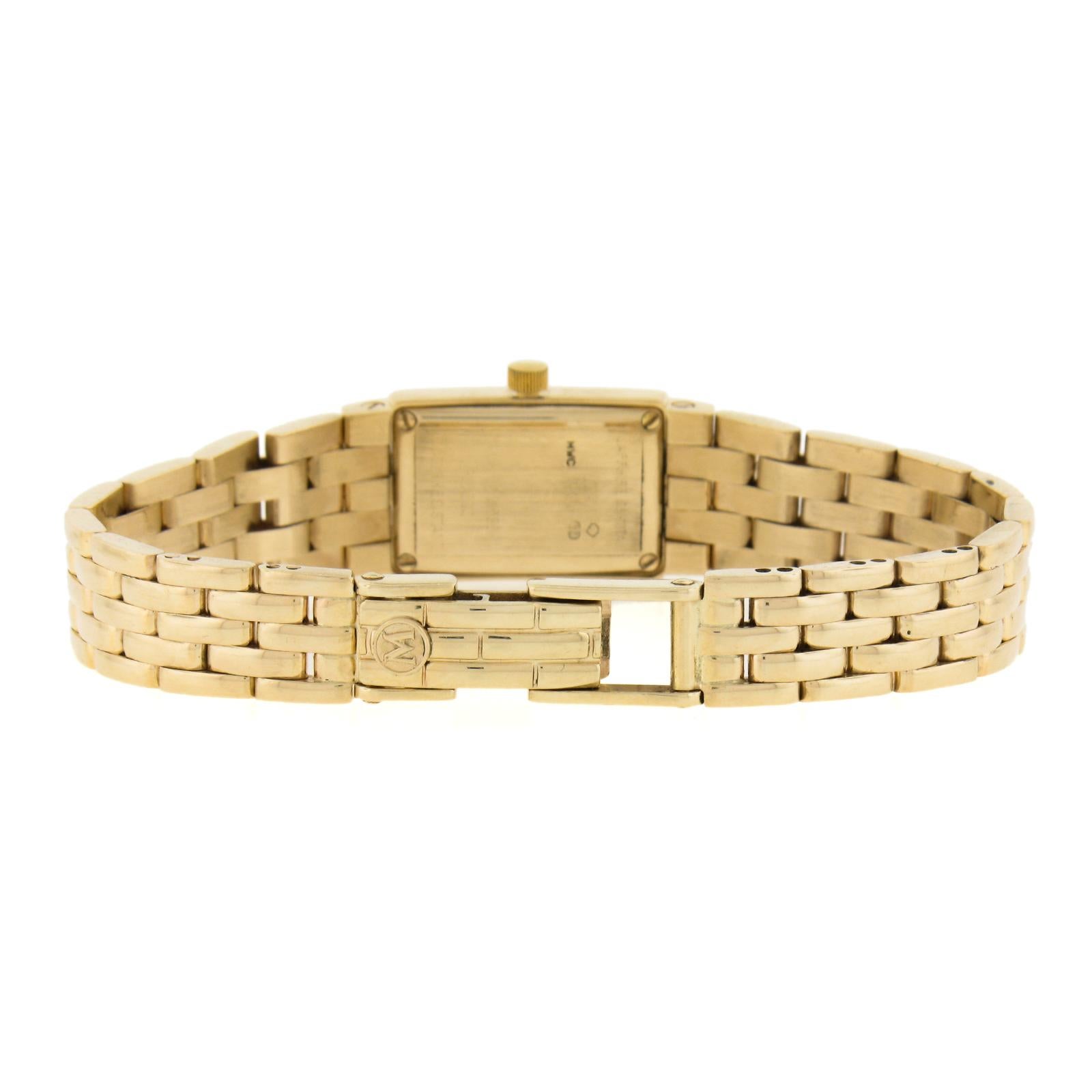 Movado Classic 14k Gold 14mm Damen Perlmutt Diamant Armbanduhr Armband im Angebot 1