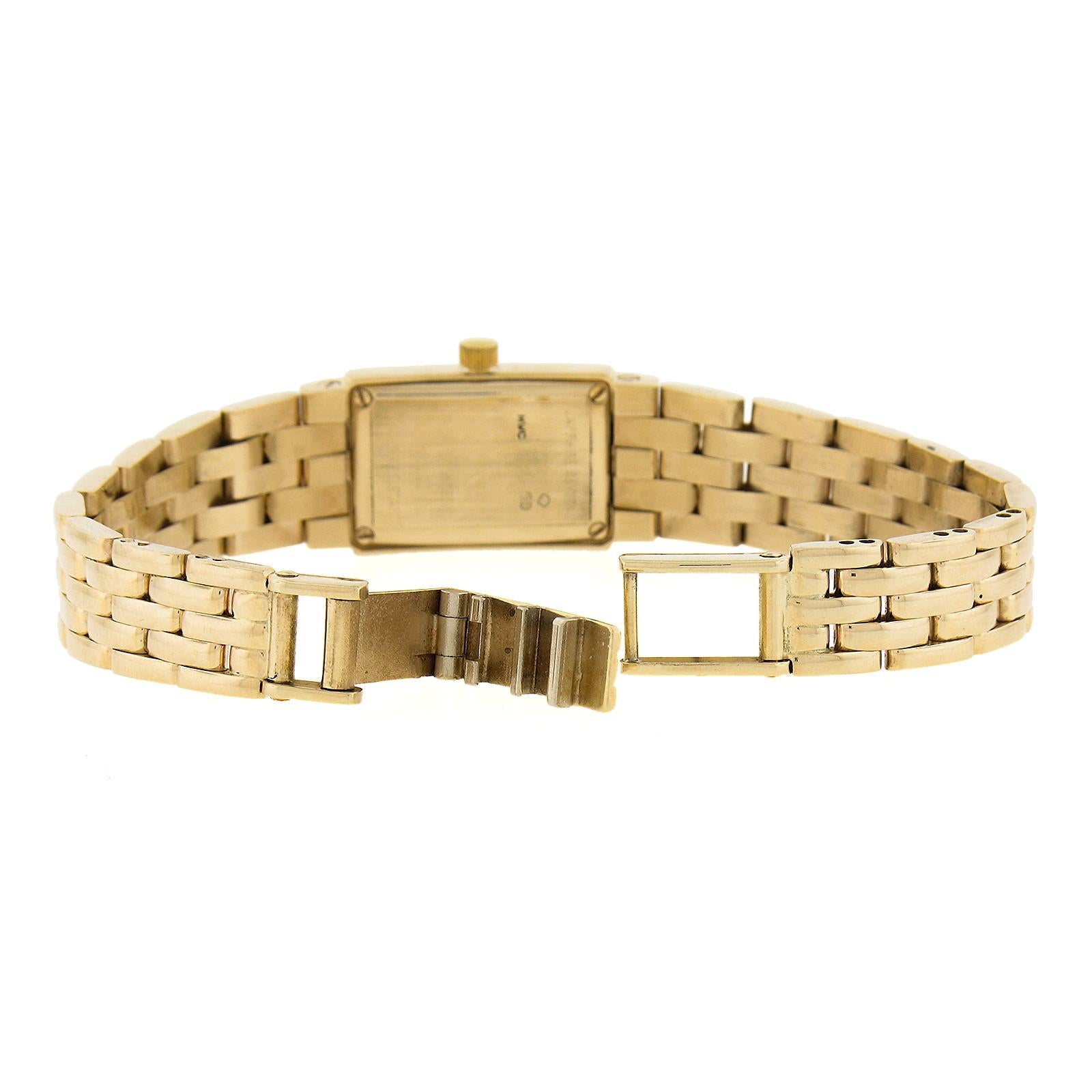 Movado Classic 14k Gold 14mm Damen Perlmutt Diamant Armbanduhr Armband im Angebot 2