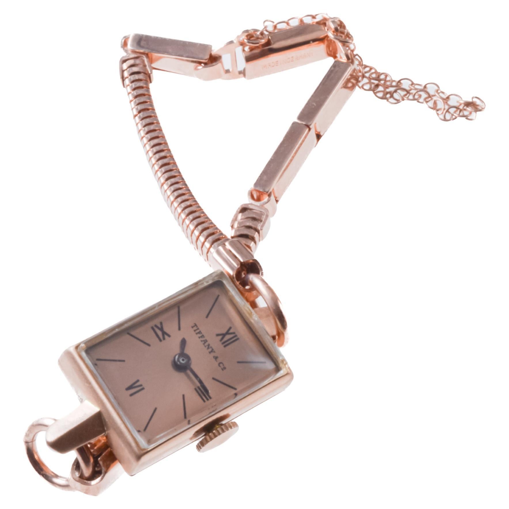 Movado for Tiffany & Co. 14Kt Solid Rose Golding Co. Ladies Art Deco Watch circa, 1940 en vente 3