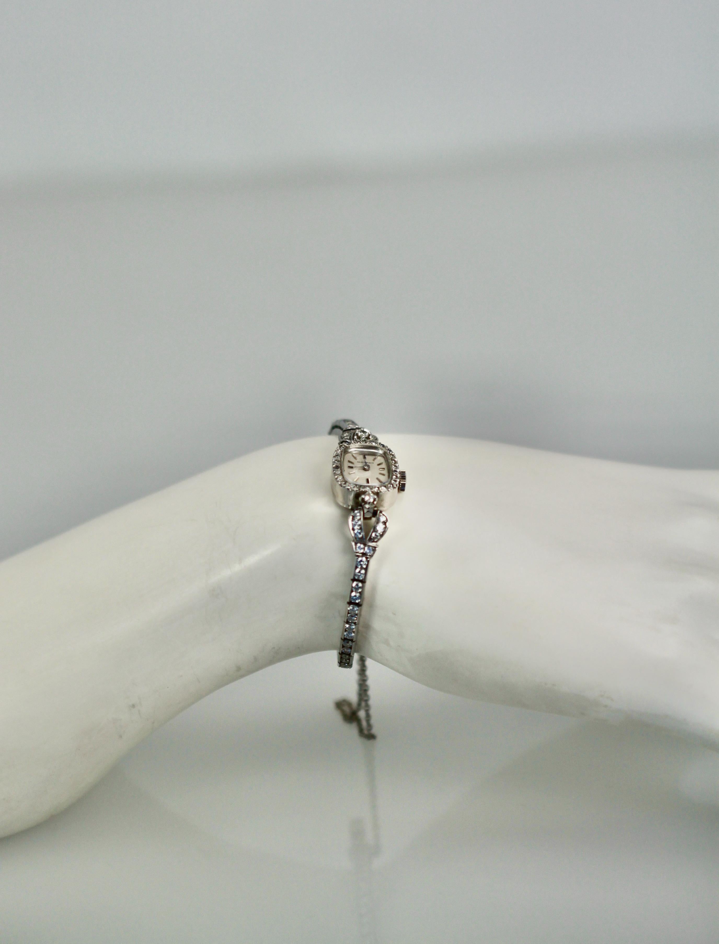 Movado Damen-Diamant-Armbanduhr 14K im Zustand „Gut“ im Angebot in North Hollywood, CA