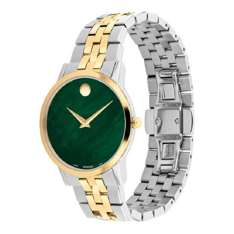 Movado Museum 32mm Green Dial Two Tone Stainless Steel Ladies Watch 607631

Watch glass/crystal: Sapphire Glass
Dial colour: Green
Dial type: Analog
Dial diameter [mm]: 32 MM
Dial shape: Round