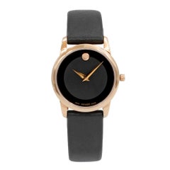 Montre Movado Museum Classic Rose Gold Tone PVD Steel Quartz Montre pour femme 0607079