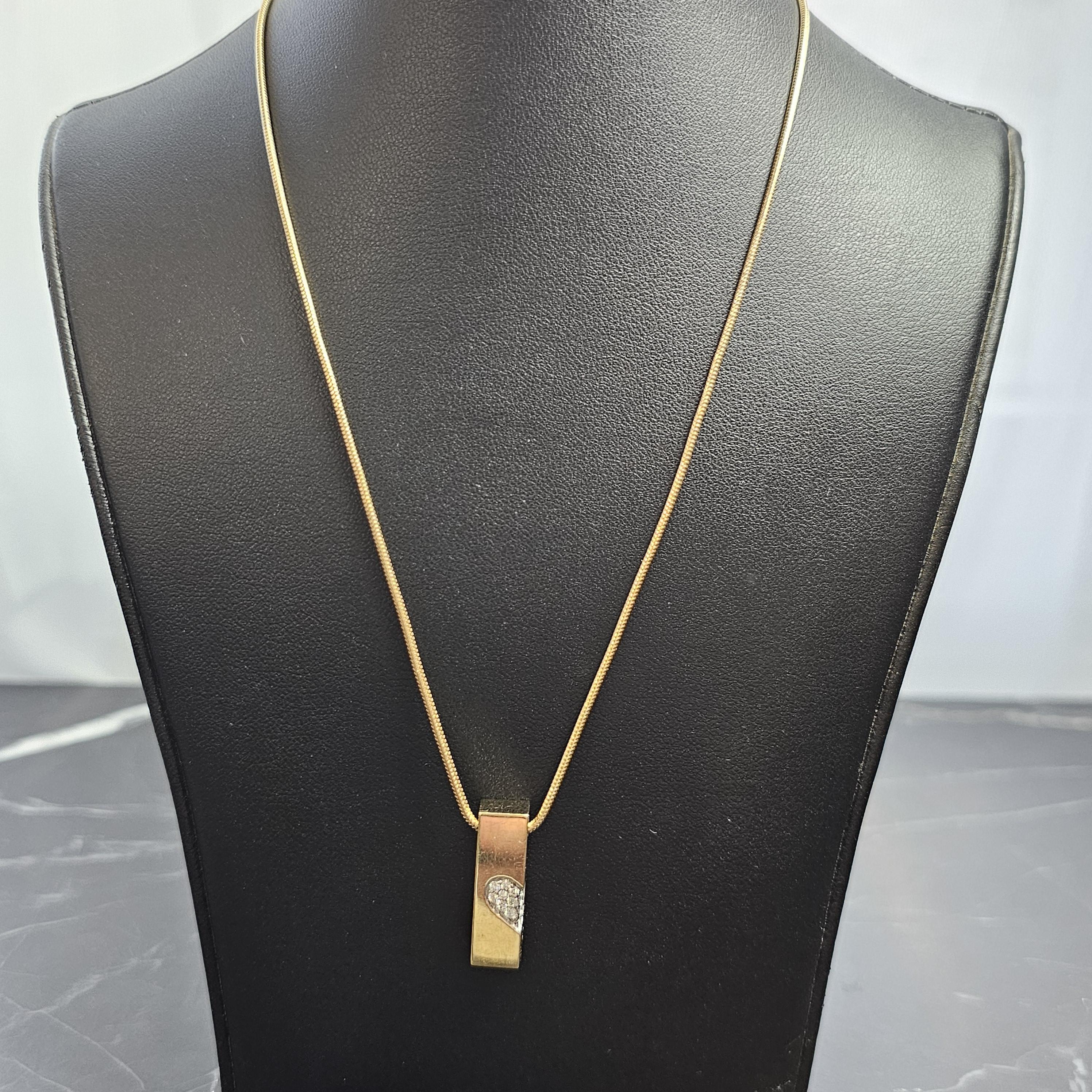 Round Cut Movado Pendant Necklace 18k Yellow Gold Pave Diamond Heart Bar Rope Chain For Sale