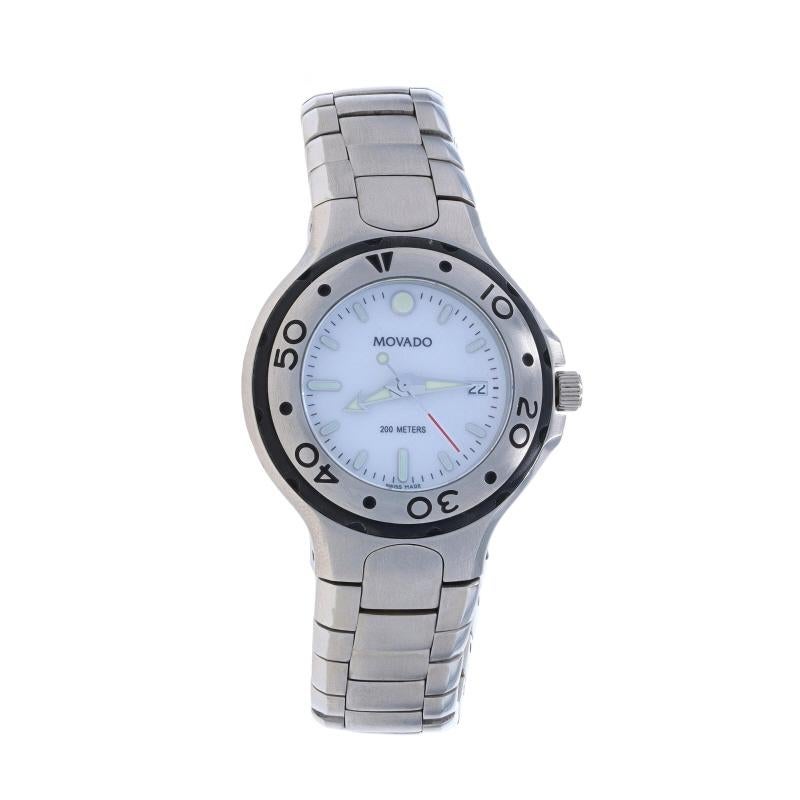 Movado Series 800 Ladies Watch - 84.E1.1850 Quartz 1 Yr Wnty In Excellent Condition For Sale In Greensboro, NC