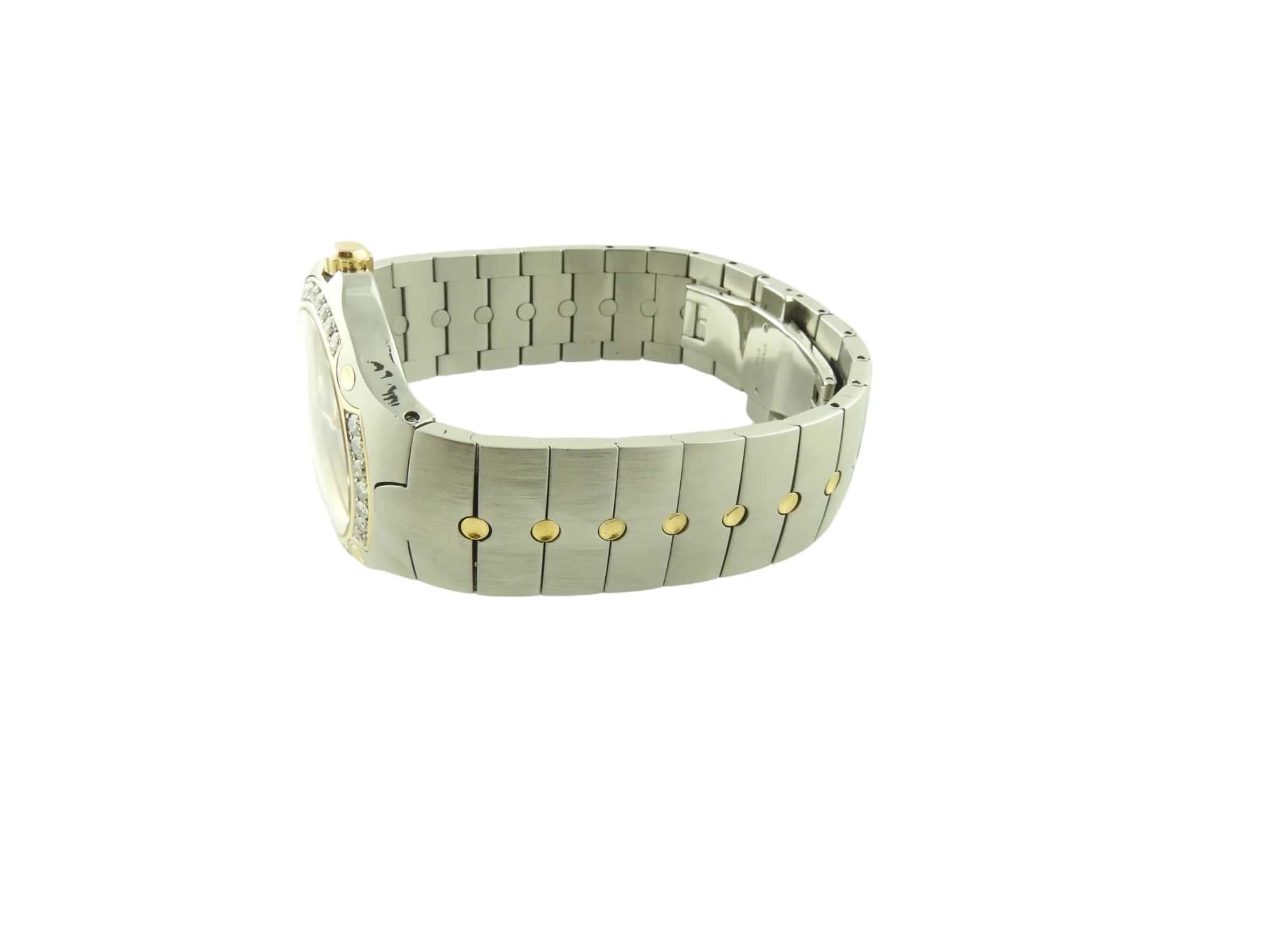 Movado Sports Edition Two Tone Diamond Watch

Model: 81 G1 1892
Serial: 5563234

This Movado sports watch is set in stainless steel with gold plated accents.

Black museum dial.

Case is approx. 39mm with crown

Bezel is set with 28 diamonds