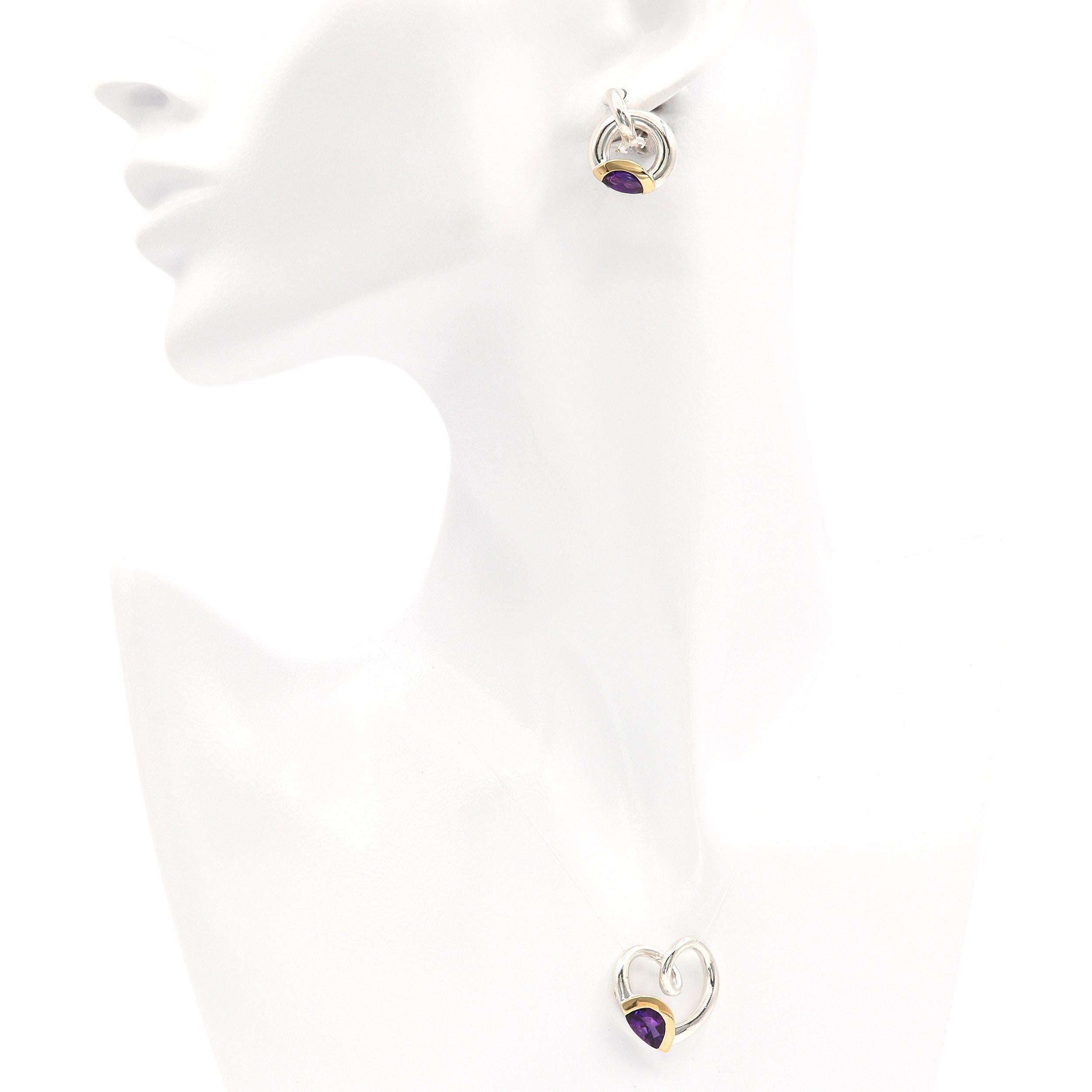Contemporain Pendentif et boucles d'oreilles en améthyste Movado en argent sterling et or jaune 18 carats en vente