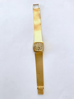 MOVADO Vintage Woman Watch in 18K Yellow Gold, Circa 1960