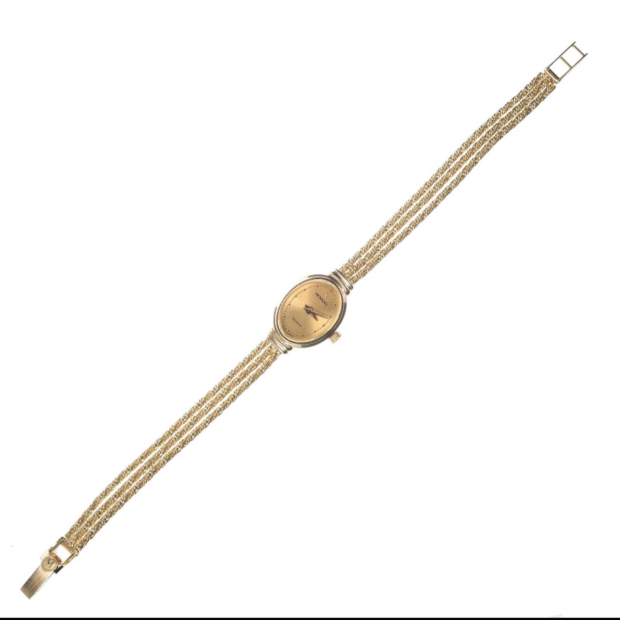 Movado Yellow Gold Ladies Bracelet Wristwatch In Good Condition In Stamford, CT