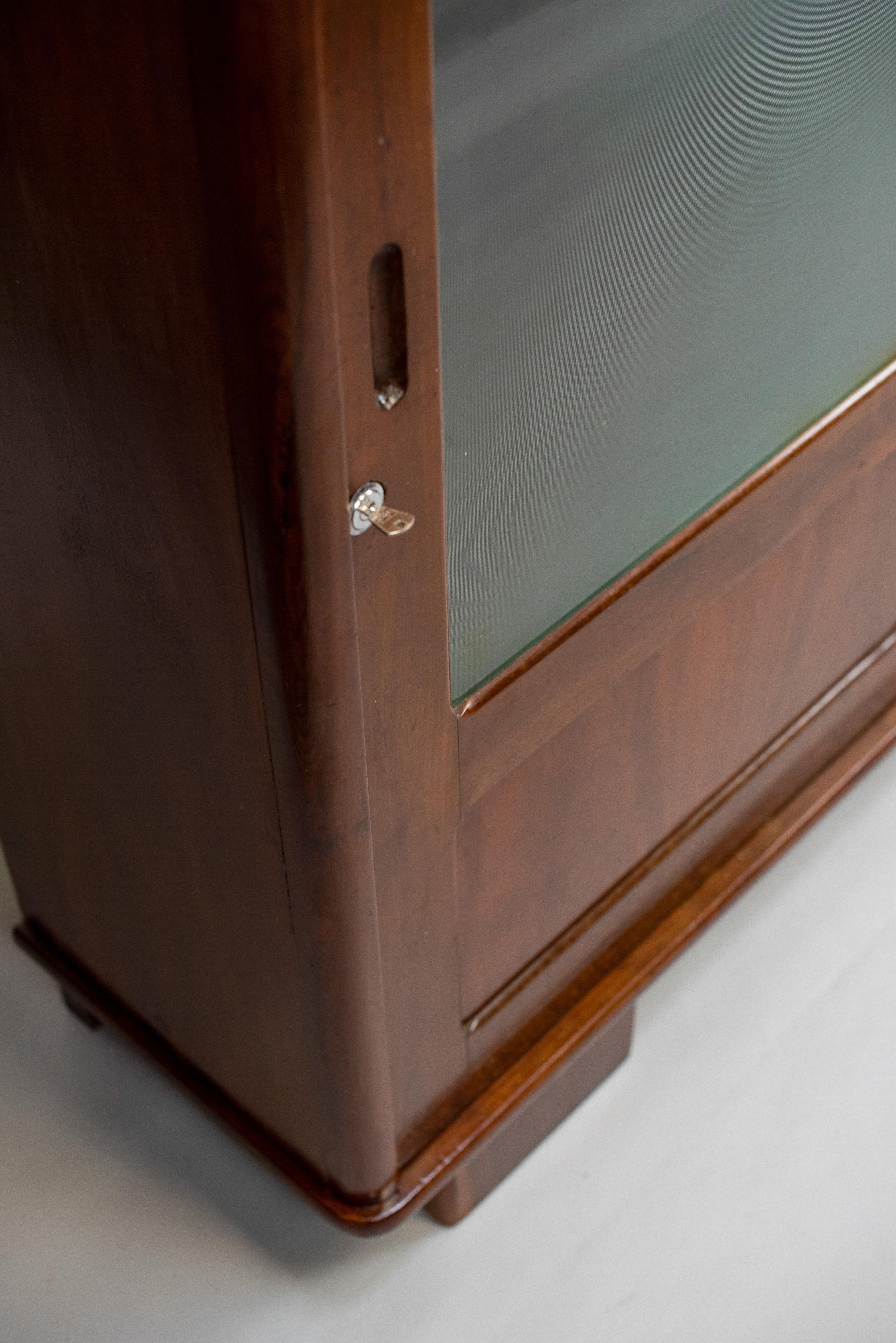 Glass Moveis Cimo, Bookcase/ Vitrine, c. 1960, Brazilian Design For Sale