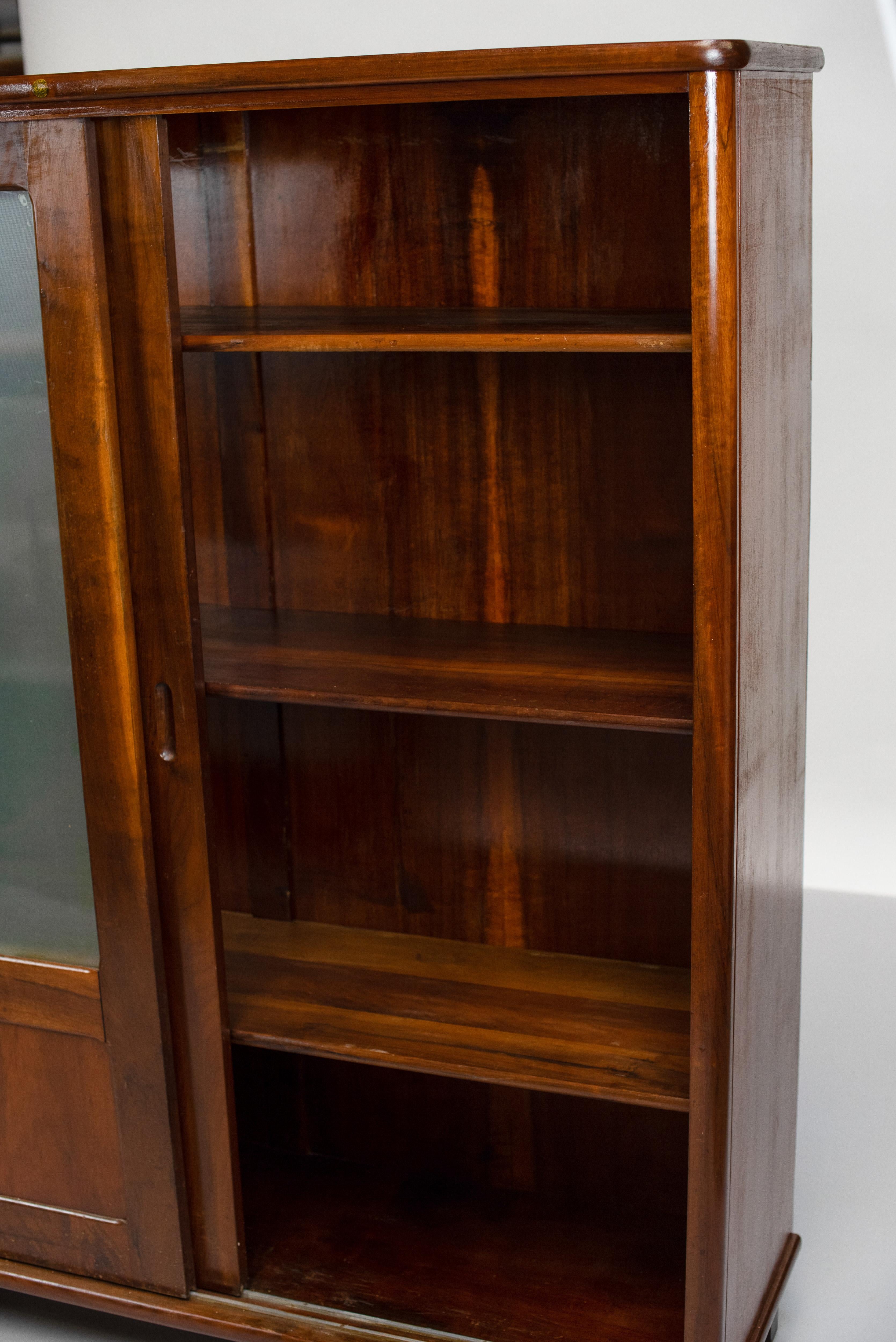 Moveis Cimo, Bookcase/ Vitrine, c. 1960, Brazilian Design For Sale 2