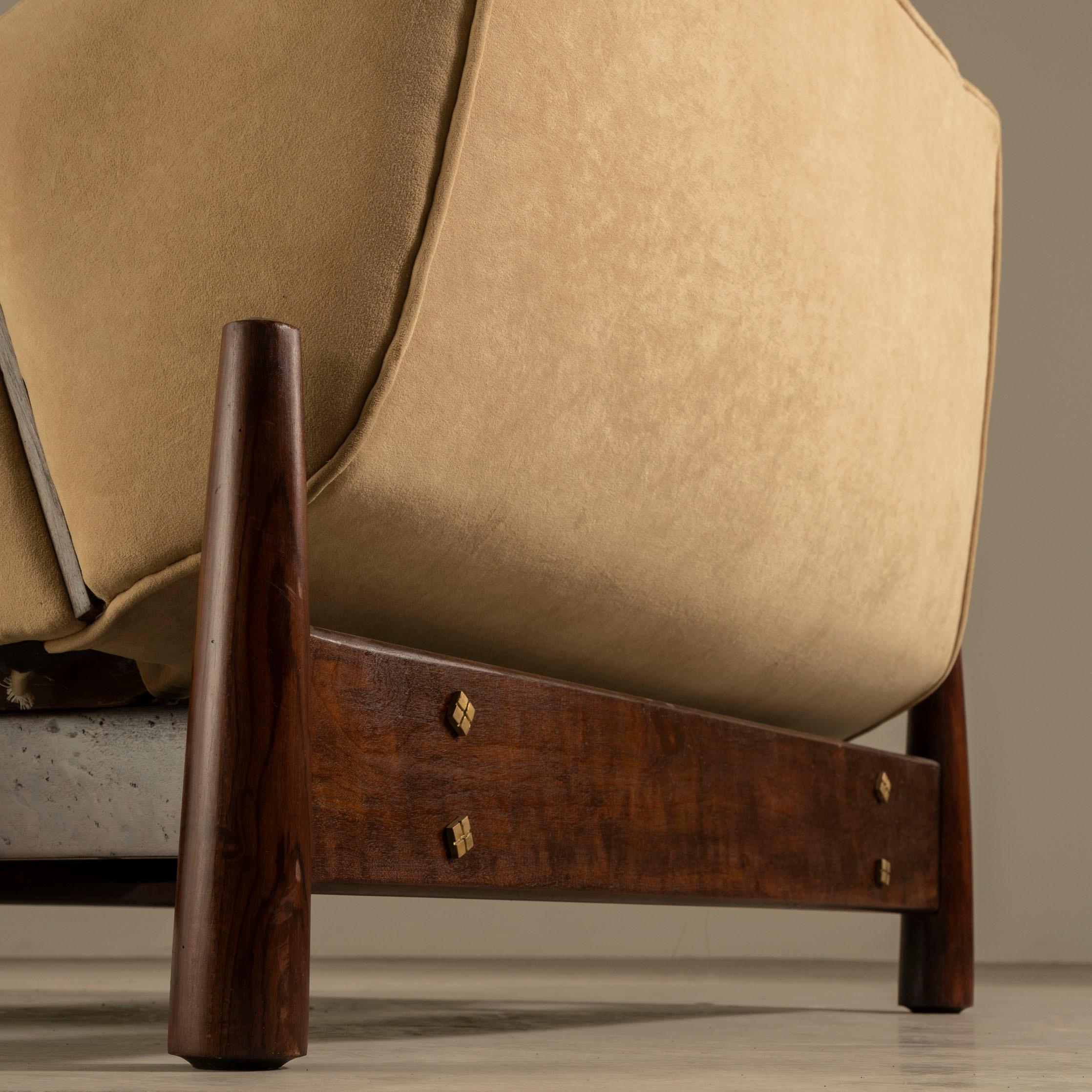 Wood Móveis Cimo Lounge Chair, Brazilian Hardwood, Brazilian Midcentury