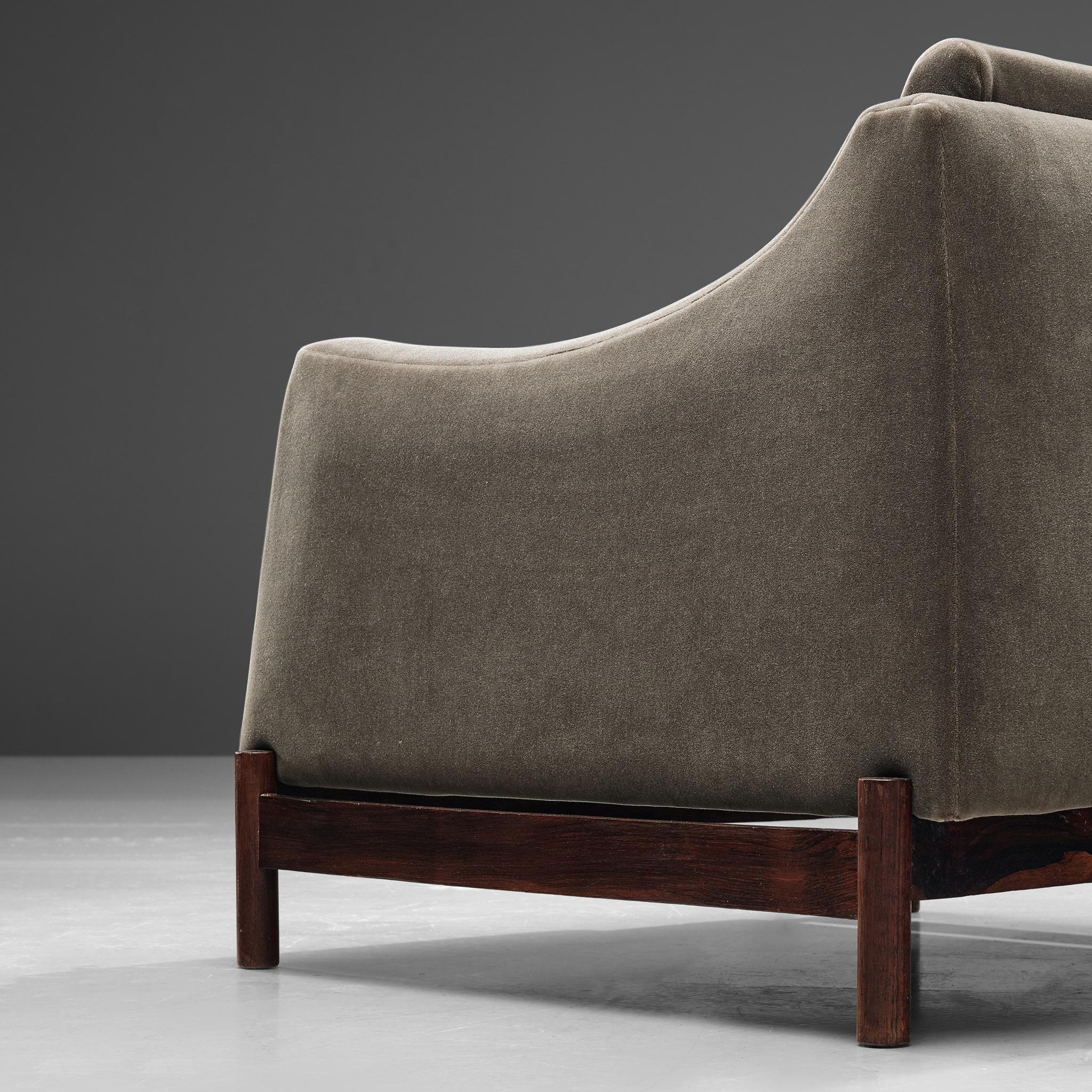 Móveis Cimo Lounge Chair in Antracite Mohair 1