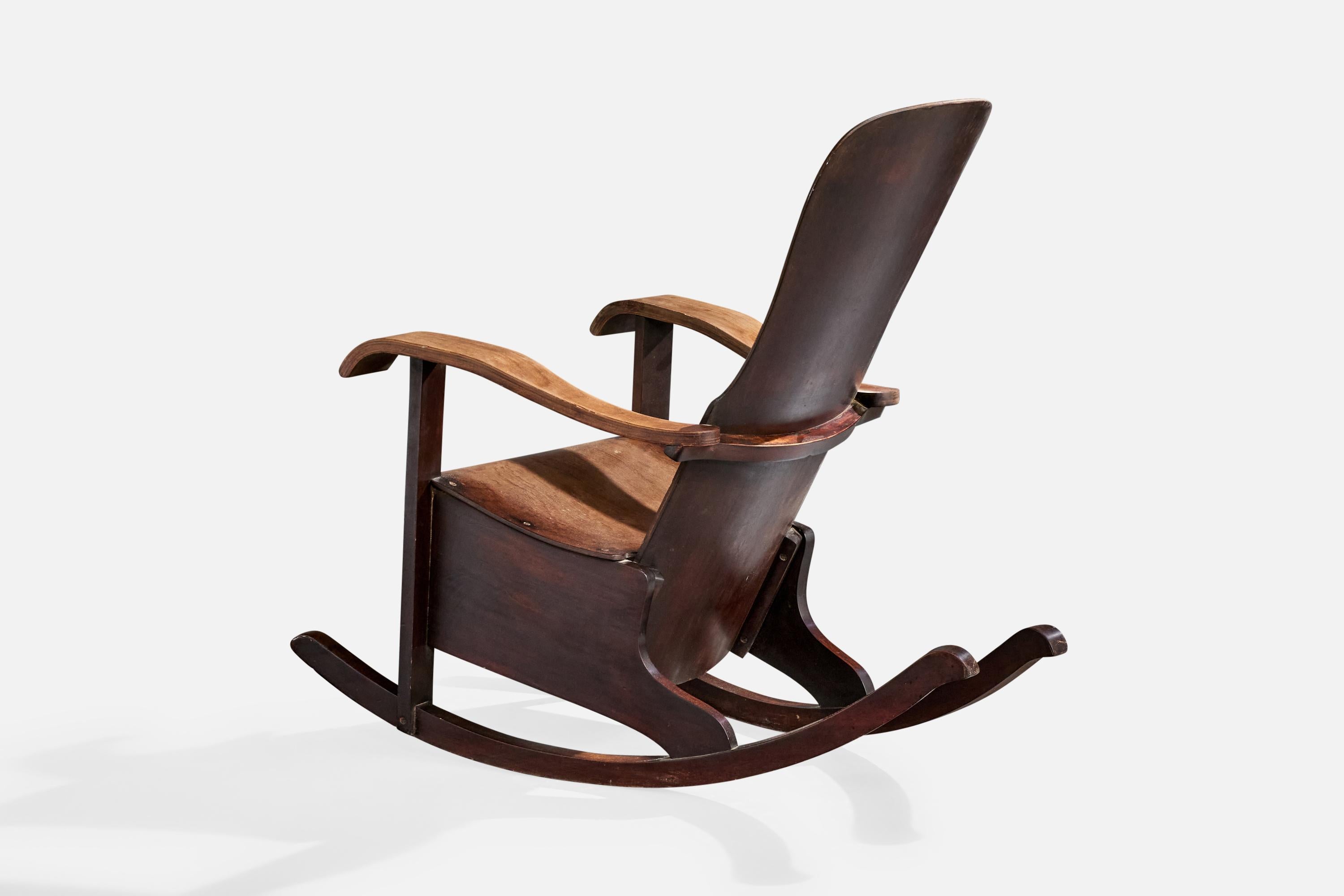 Móveis Cimo, Sedia a dondolo, Wood, Brasile, anni '50 In condizioni buone in vendita a High Point, NC