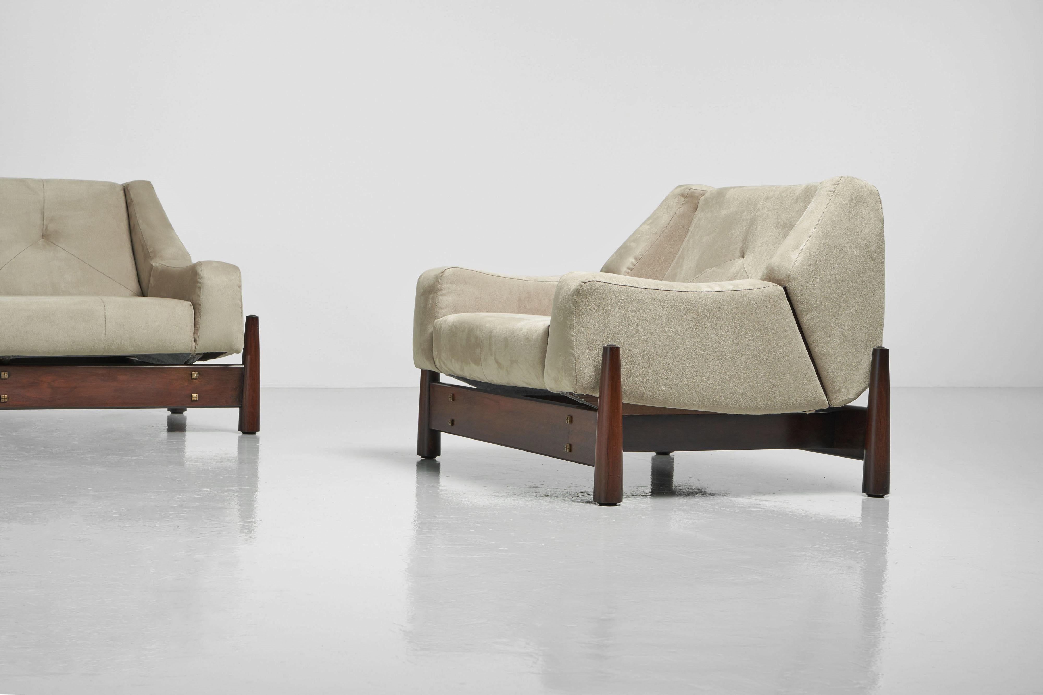 Upholstery Moveis Cimo sculptural lounge chairs Brazil 1960 For Sale
