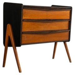 Moveis Cimo Kommode mit drei Schubladen aus zweifarbigem Holz mit Kompassbeinen, 1950er Jahre