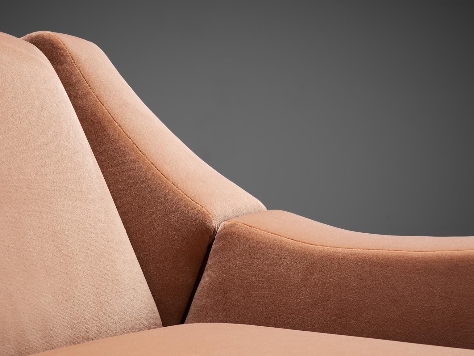 Mid-20th Century Móves Cimo Pair of Sculptural Lounge Chairs