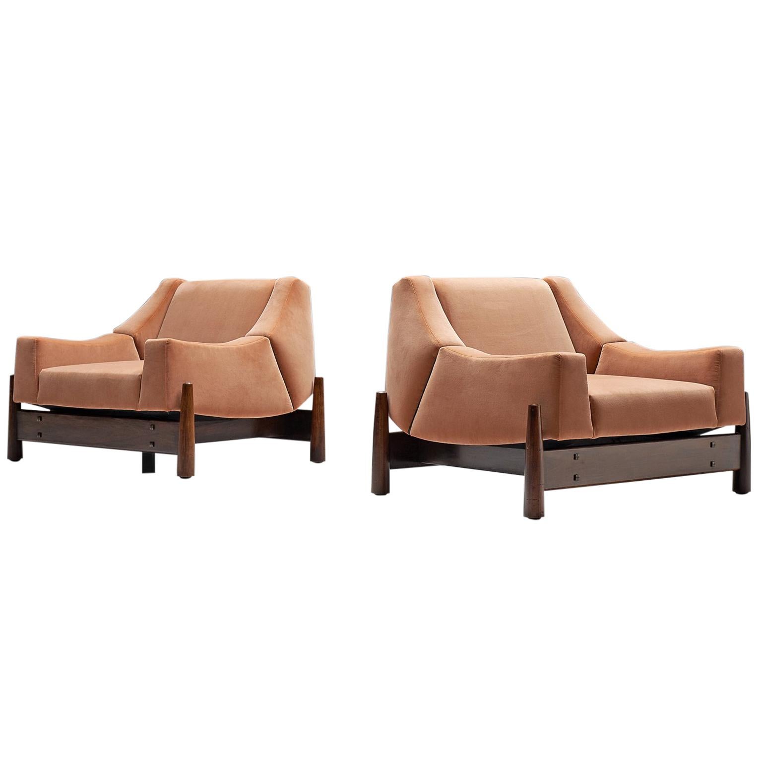 Móves Cimo Pair of Sculptural Lounge Chairs