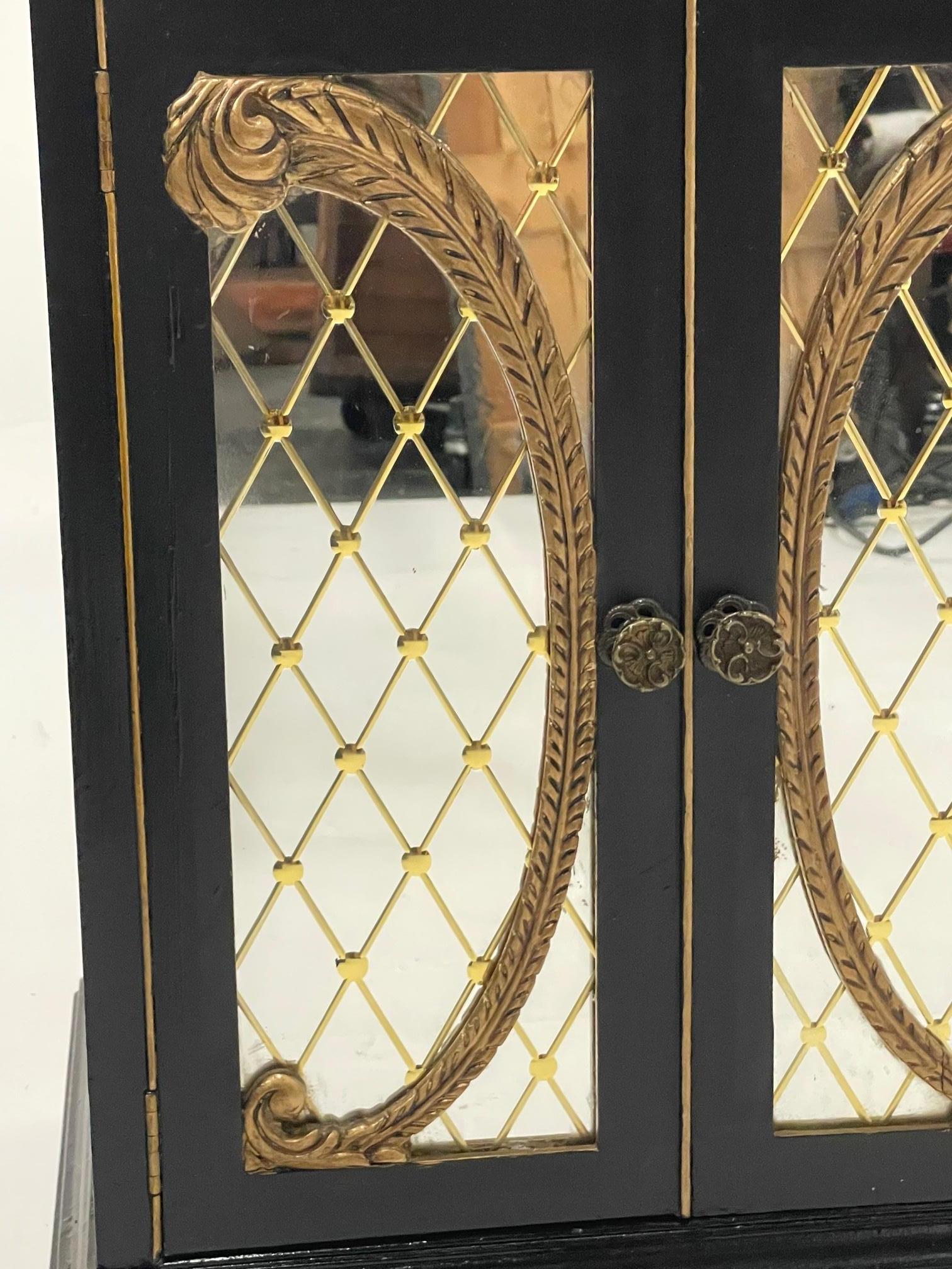 Movie Star Black and Aged Mirror Cabinet in the Style of Dorothy Draper In Good Condition For Sale In Hopewell, NJ