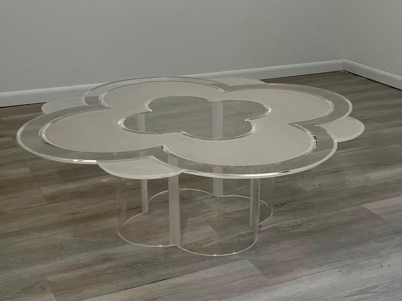 Moviestar Glamorous Lucite Mid-Century Modern Camelia Coffee Table For Sale 7