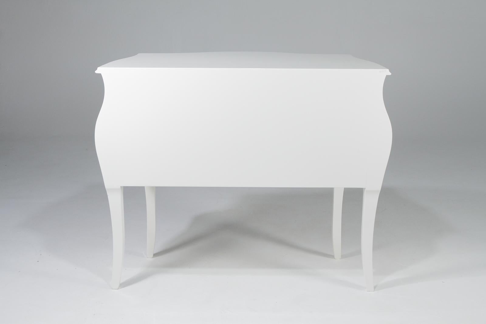 Movie Star Glamourous White Lacquer Commode by Fendi 3