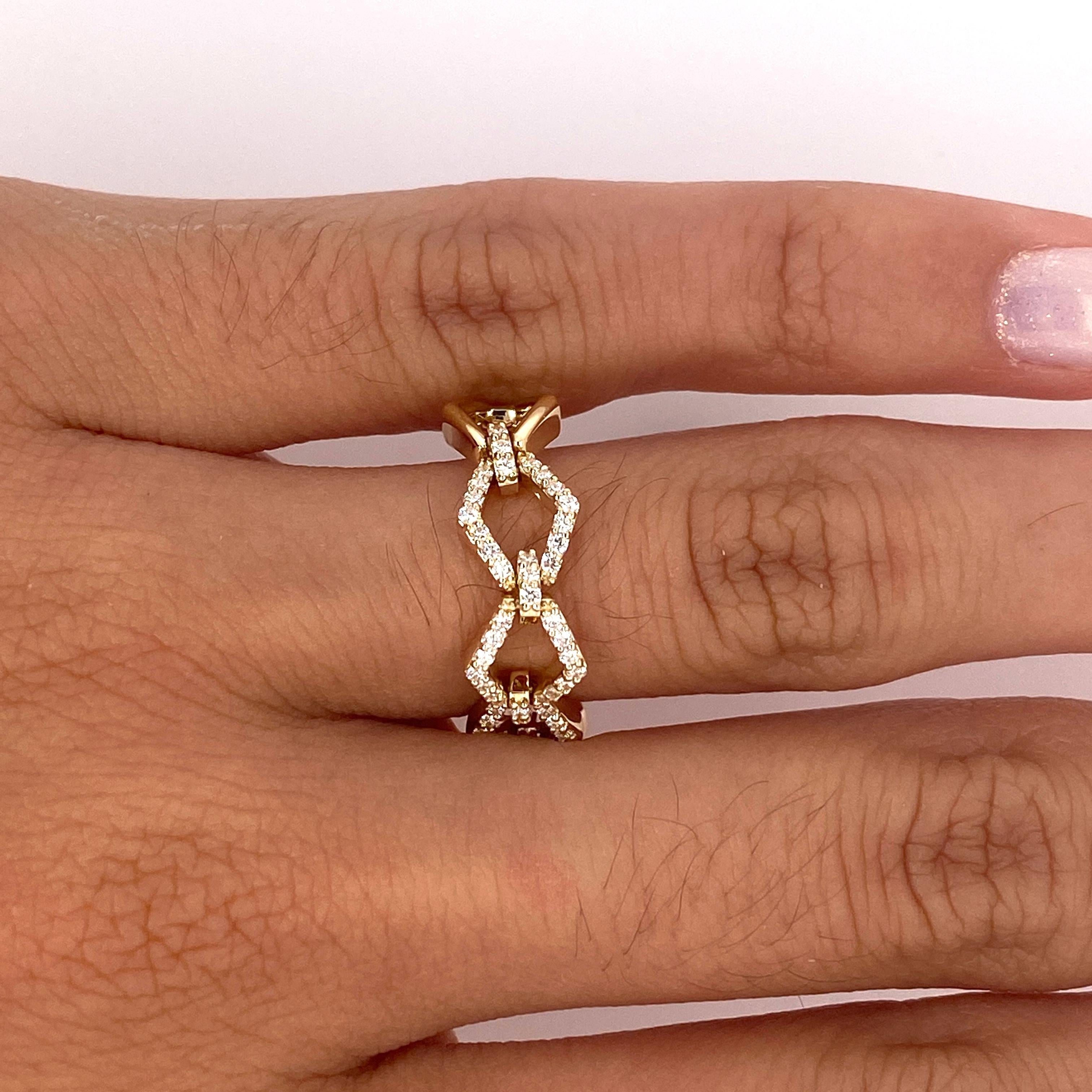 Round Cut Moving Diamond  Ring w Flexible Links w 54 diamonds sz 7.5 in 14K Yellow Gold For Sale
