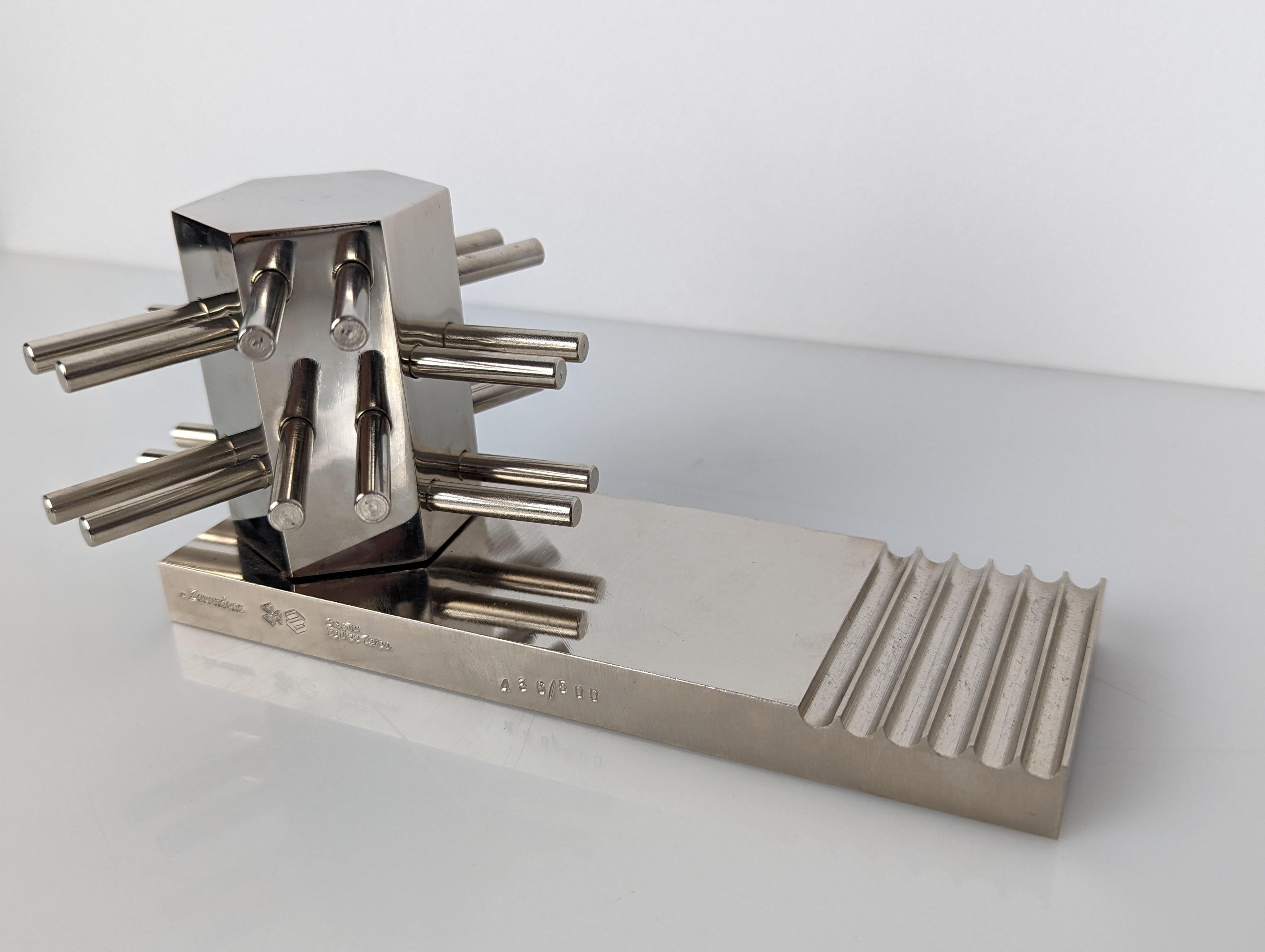 Escultura móvil de energías del I Ching por Equipo Zarpa, años 70 en venta 1