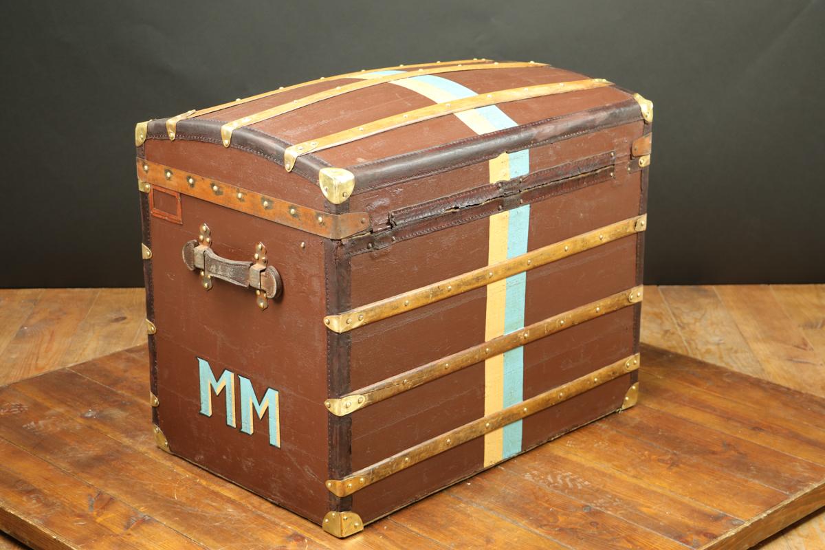 moynat trunks