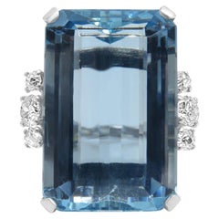 Mozafarian Aquamarine and Diamond Ring in 18K White Gold