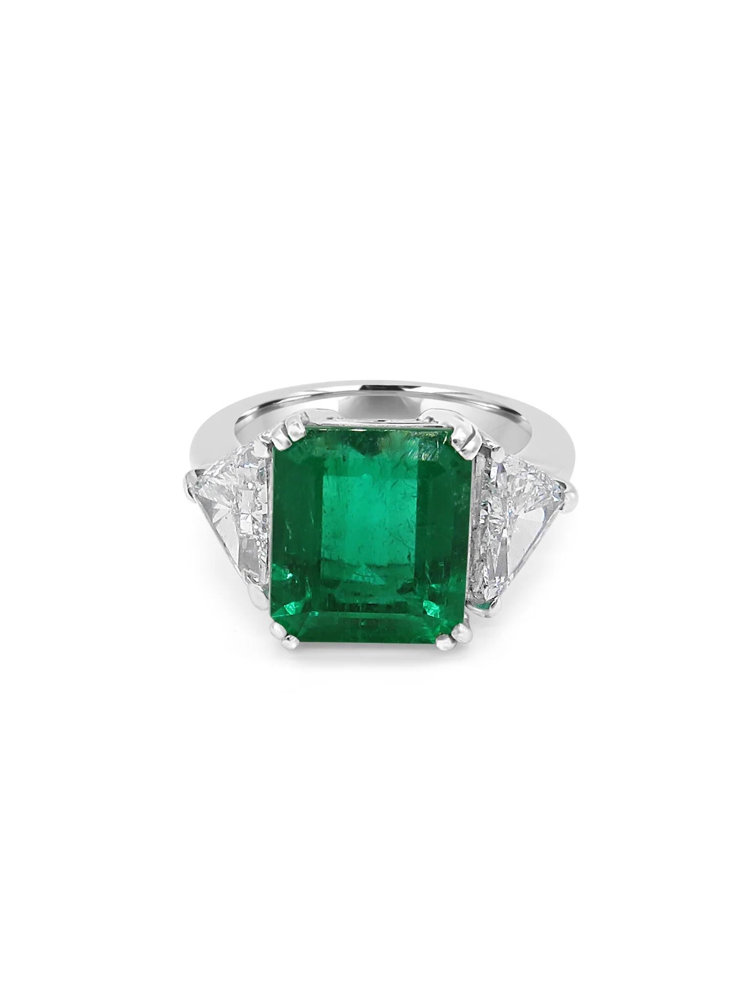 Anillo de Esmeralda Colombiana Mozafari y Diamante talla Trillón en Nuevo estado para la venta en London, GB