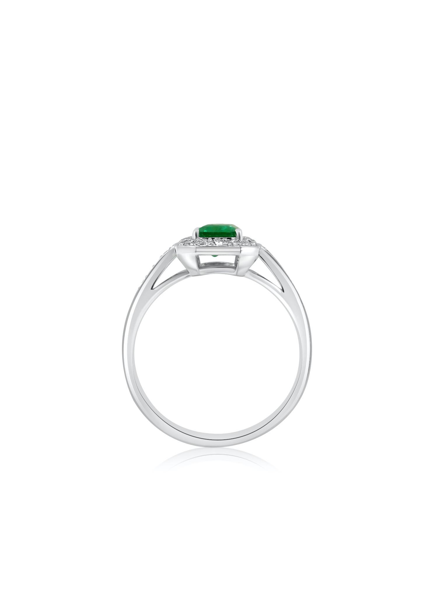 Mozafarian Smaragd & Diamant Ring in 18k Weißgold (Kunsthandwerker*in) im Angebot