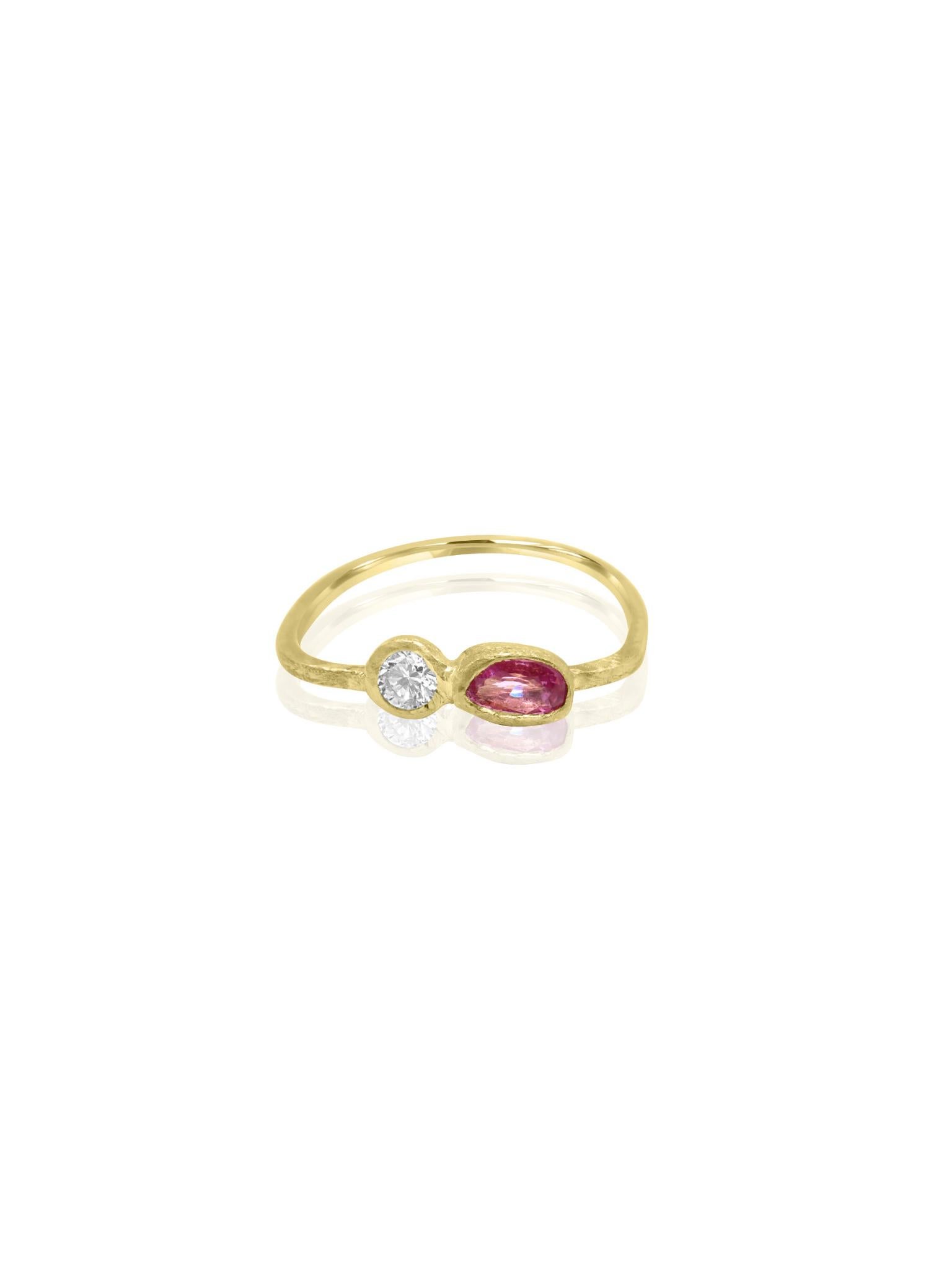 Artigiano Anello Mozafarian con zaffiro rosa e diamanti in oro 18 carati in vendita