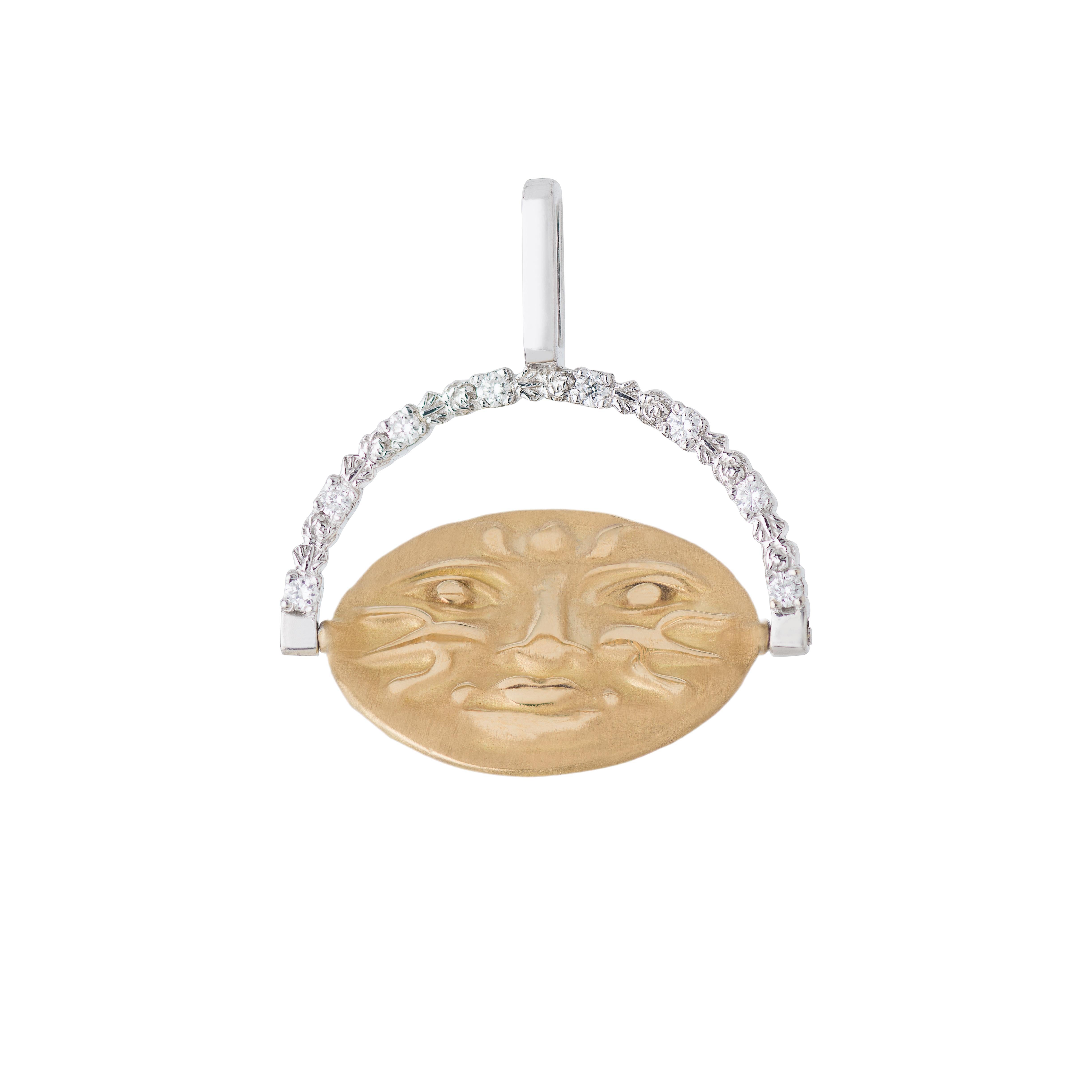 Artisan Pendentif en pièces de monnaie mozartiennes Soleil et Lune avec diamants en vente