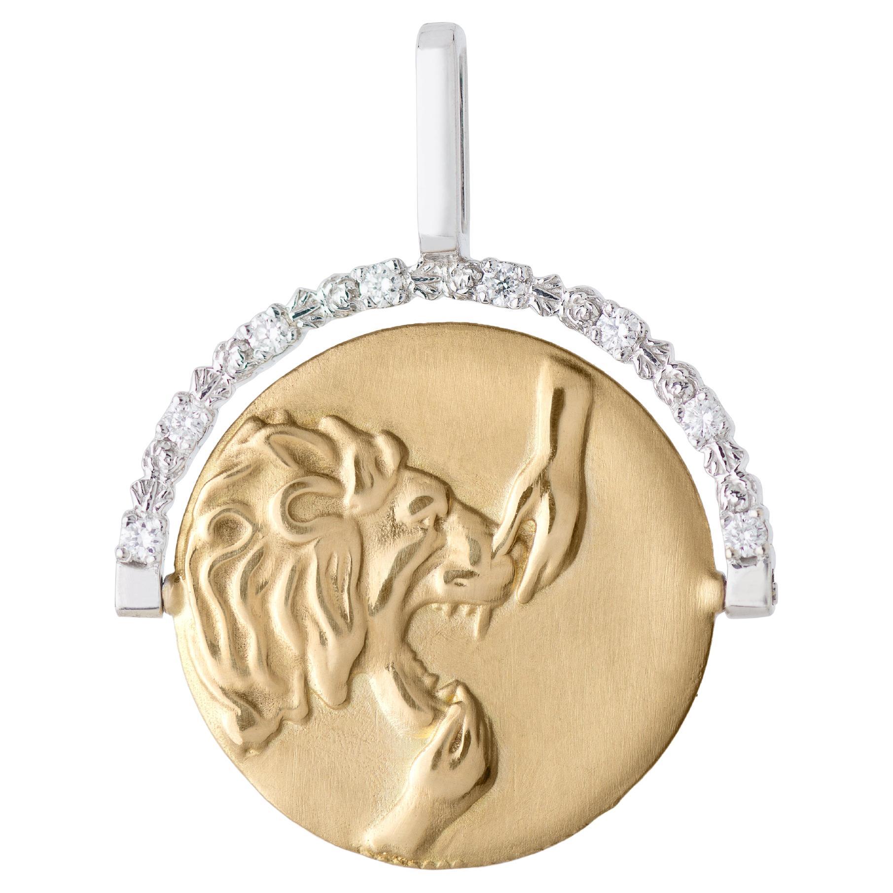 Pendentif en forme de tour et de pièce de force Mozafarian avec diamants