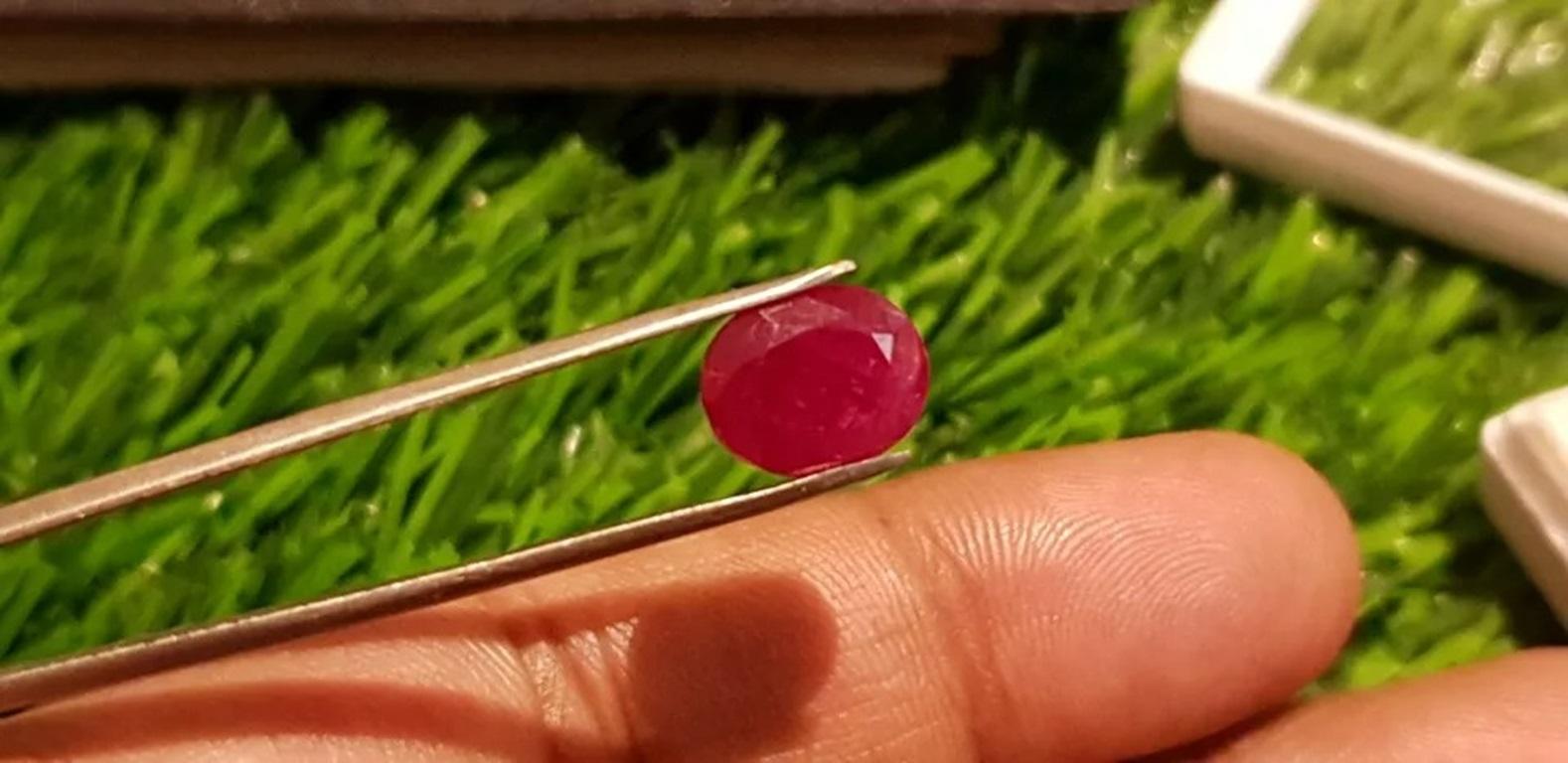 Mozambique Ruby 5.10 cts Blood Red Ruby Unheated 100%Natural Ruby Cut Stone

Note: There May Be Little Variation In Colour Between Image And Actual gemstone due to the resolution of the display of your computer or mobile But product Image are