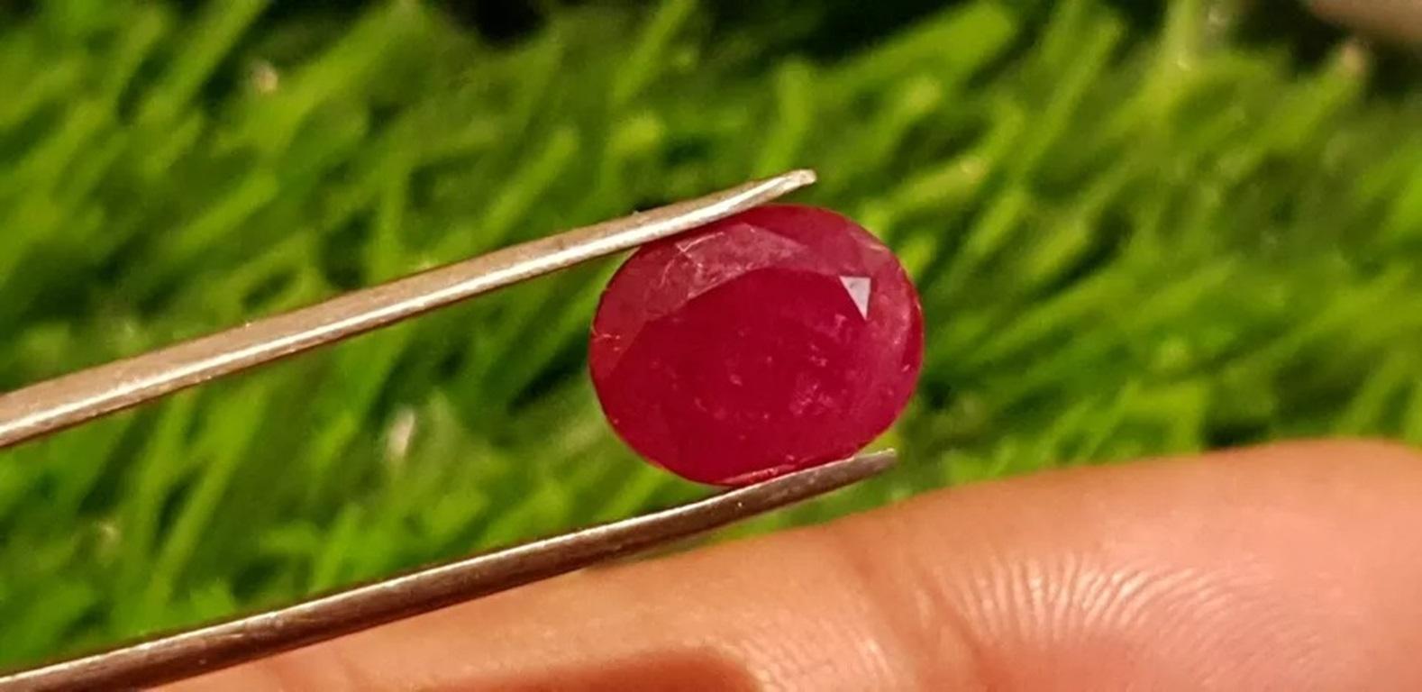 Oval Cut Mozambique 5.10 cts Blood Red Unheated 100% Natural Ruby Cut Stone For Sale