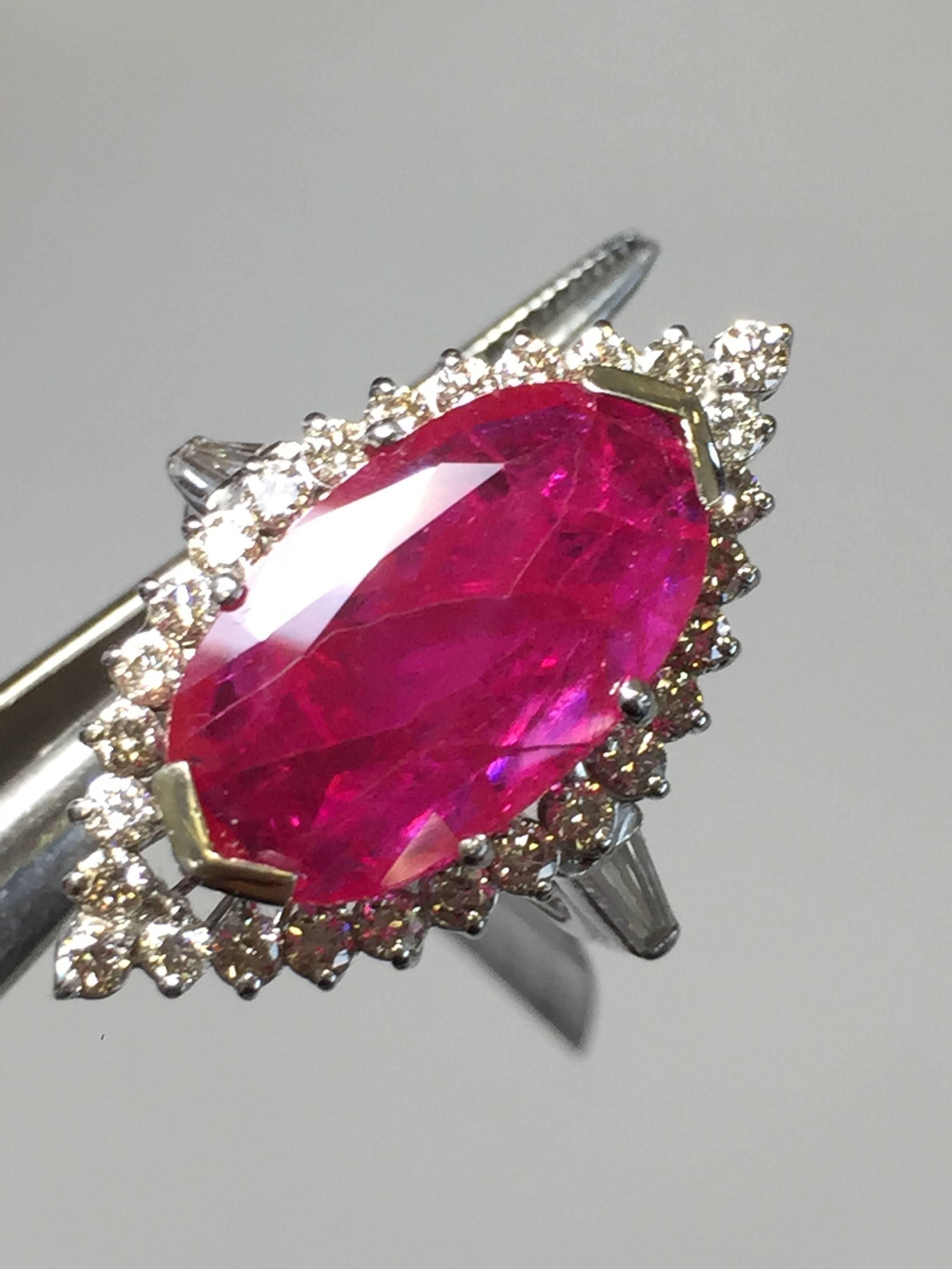 Women's or Men's Mozambique Red Ruby Oval and Diamond Cocktail Ring For Sale