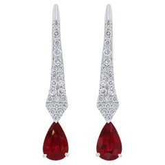 Boucles d'oreilles du Mozambique en or blanc 18 carats cloutées de rubis et de diamants