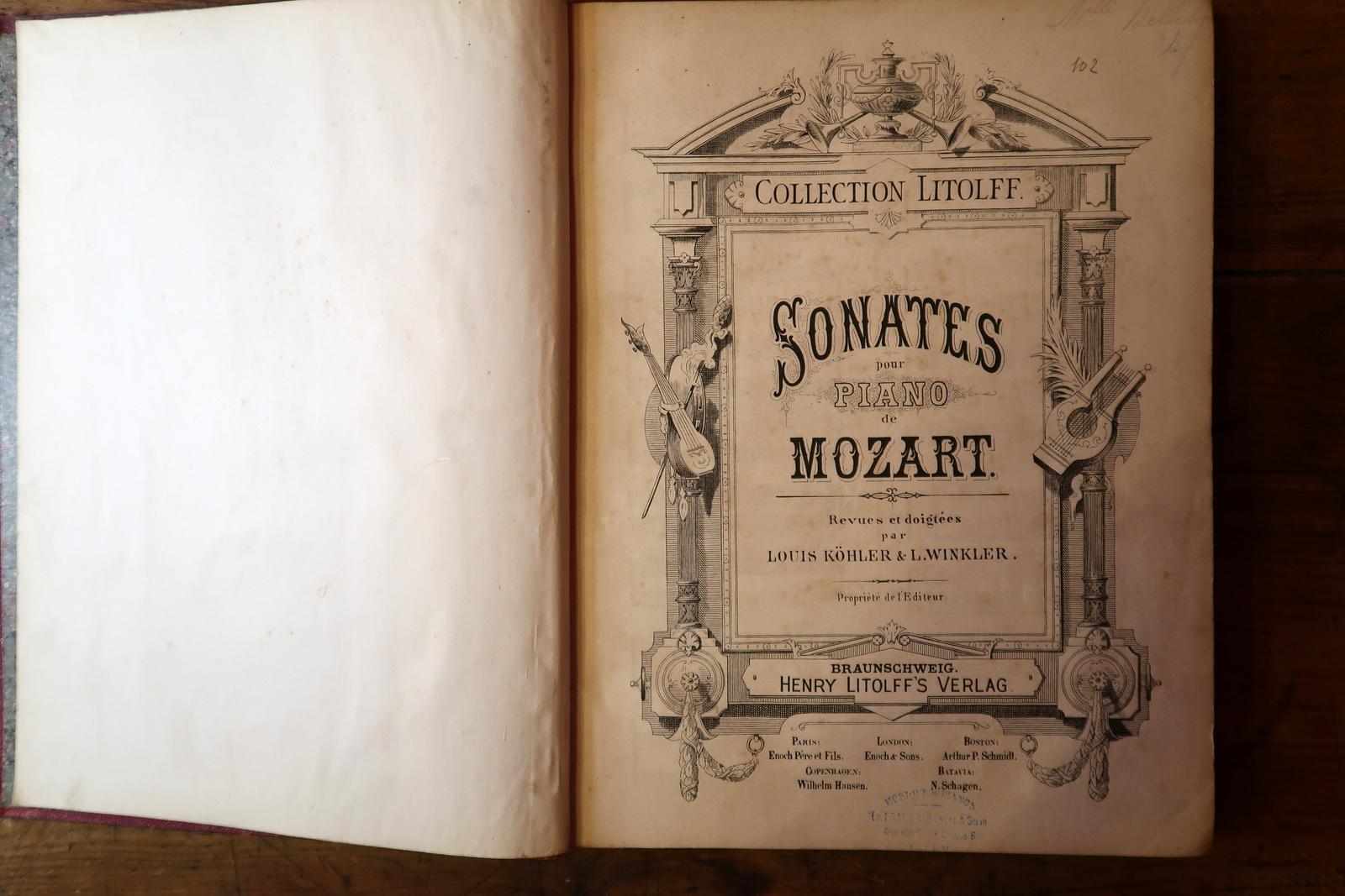 Mozart Legacy Preserved: Vintage German Sheet Music Book - Early 20th c., 2C07 For Sale 2