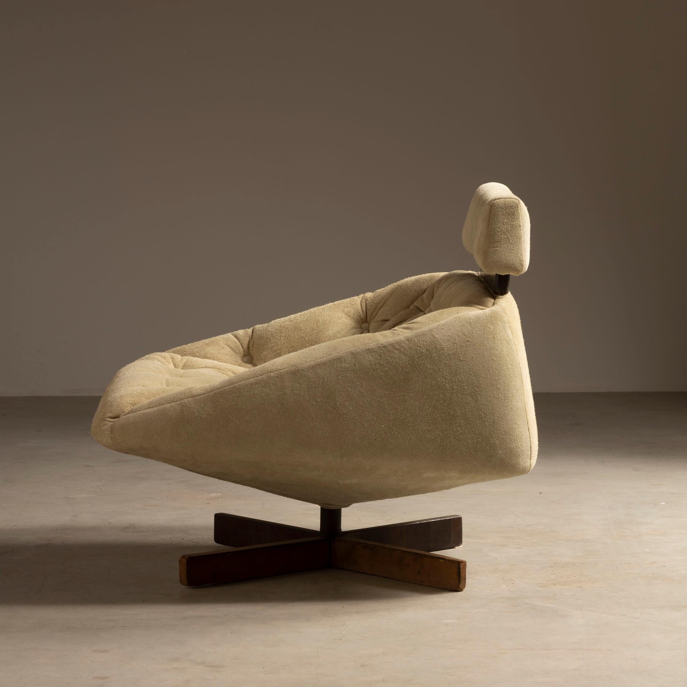 Brésilien Chaise longue et poufMP-43 de Percival Lafer, brésilien moderne du milieu du siècle dernier en vente