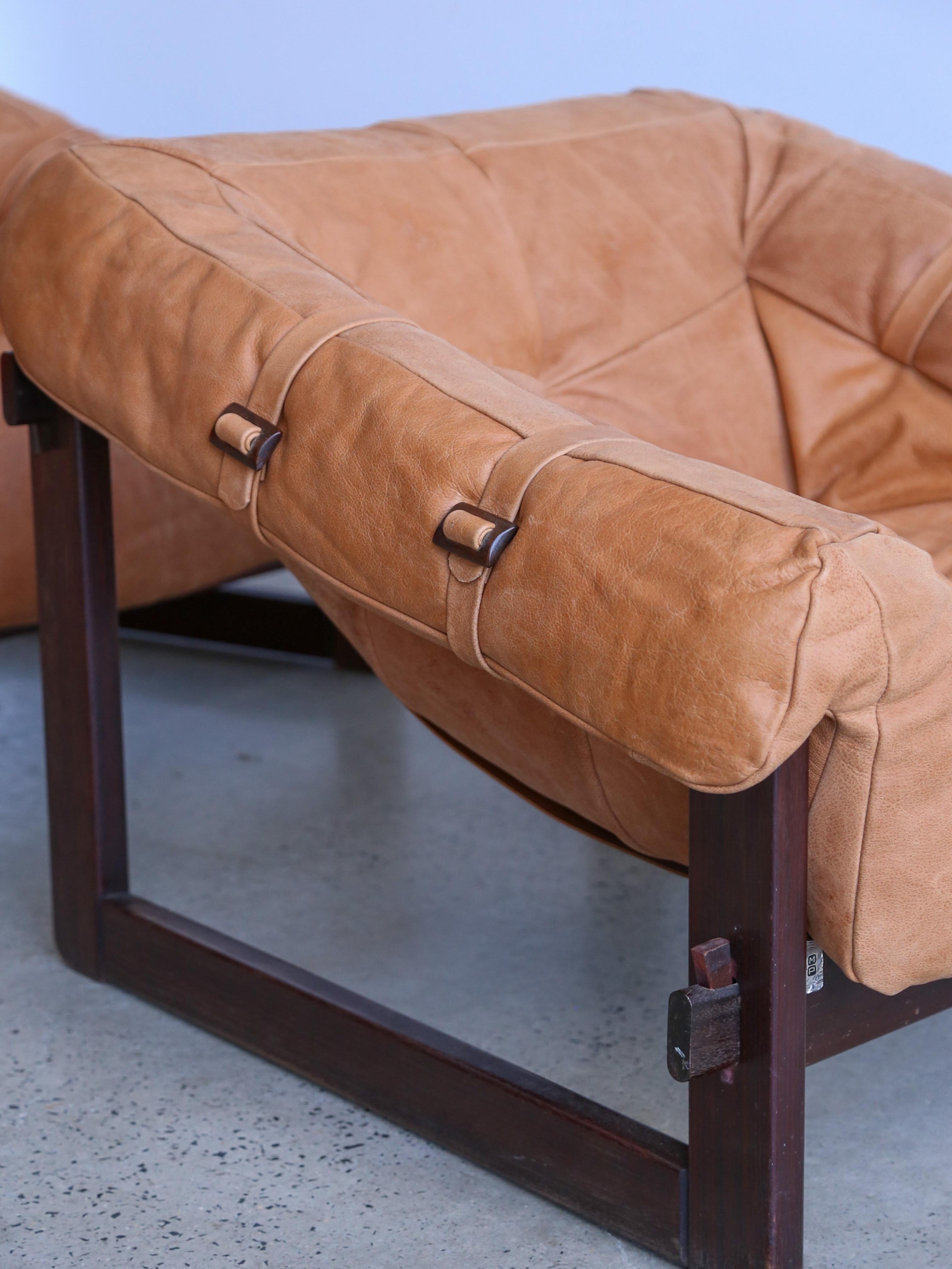Mp-91 Armchairs by Percival Lafer in Wood and Leather For Sale 4