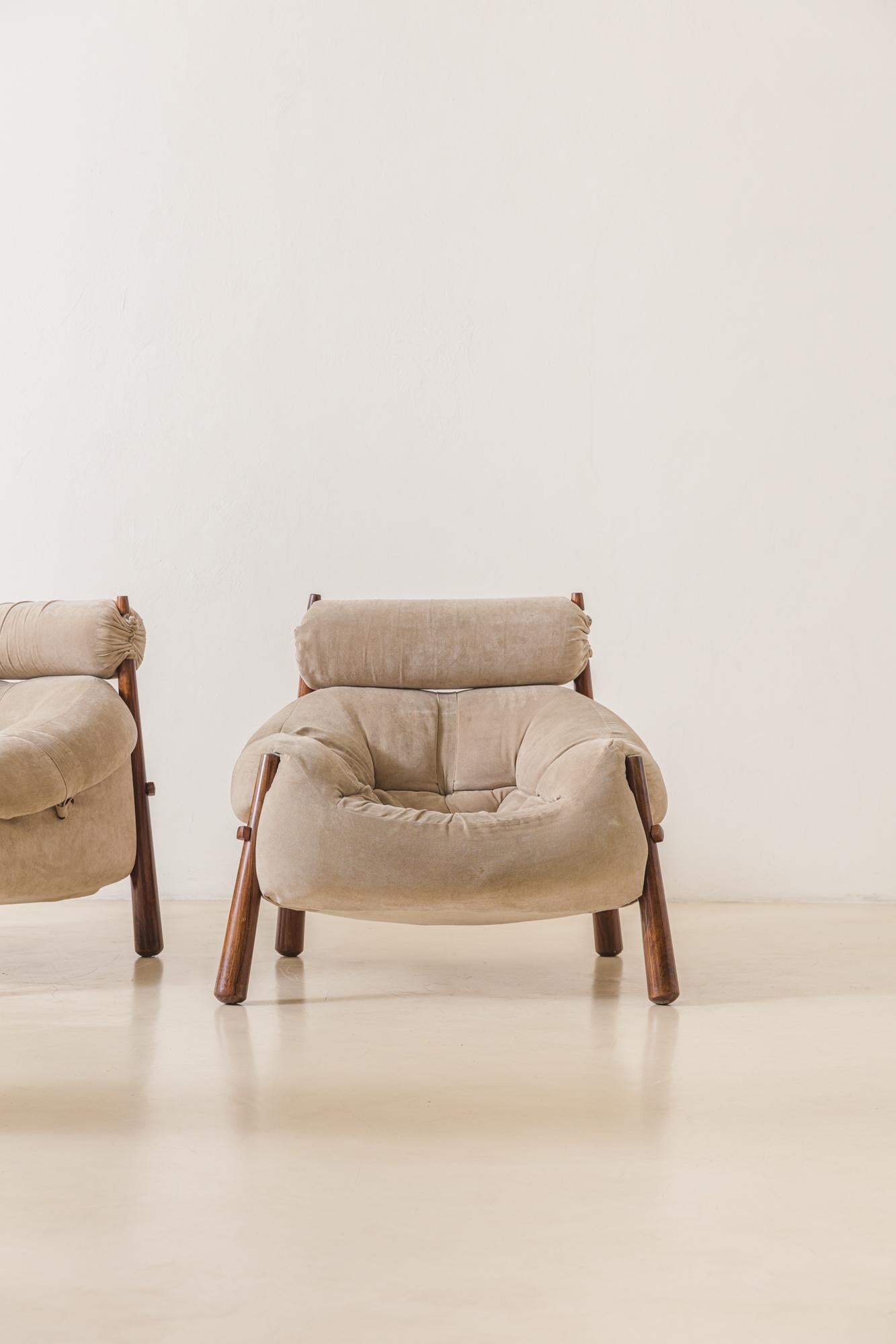 MP-81 Lounge Chair, by Percival Lafer, Late Mid-Century Modern Brazilian, 1970 5