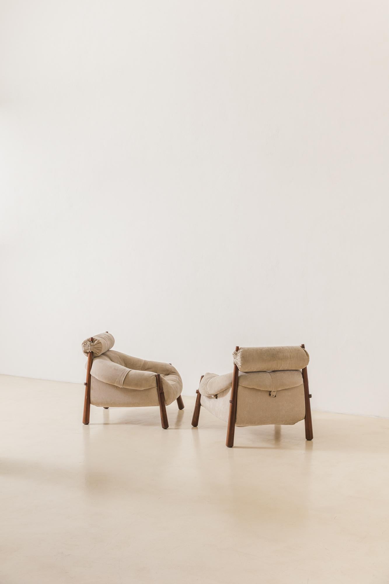 Leather MP-81 Lounge Chair, by Percival Lafer, Late Mid-Century Modern Brazilian, 1970